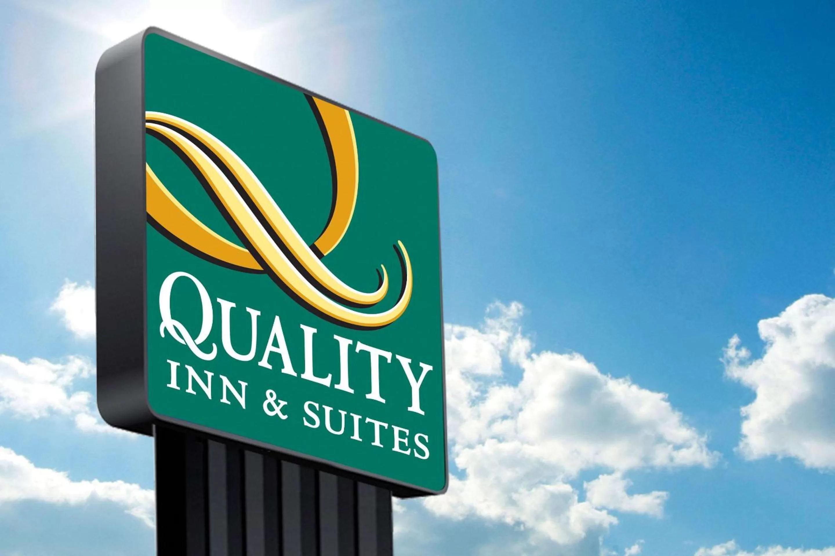 Quality Inn & Suites Sunport Airport Albuquerque
