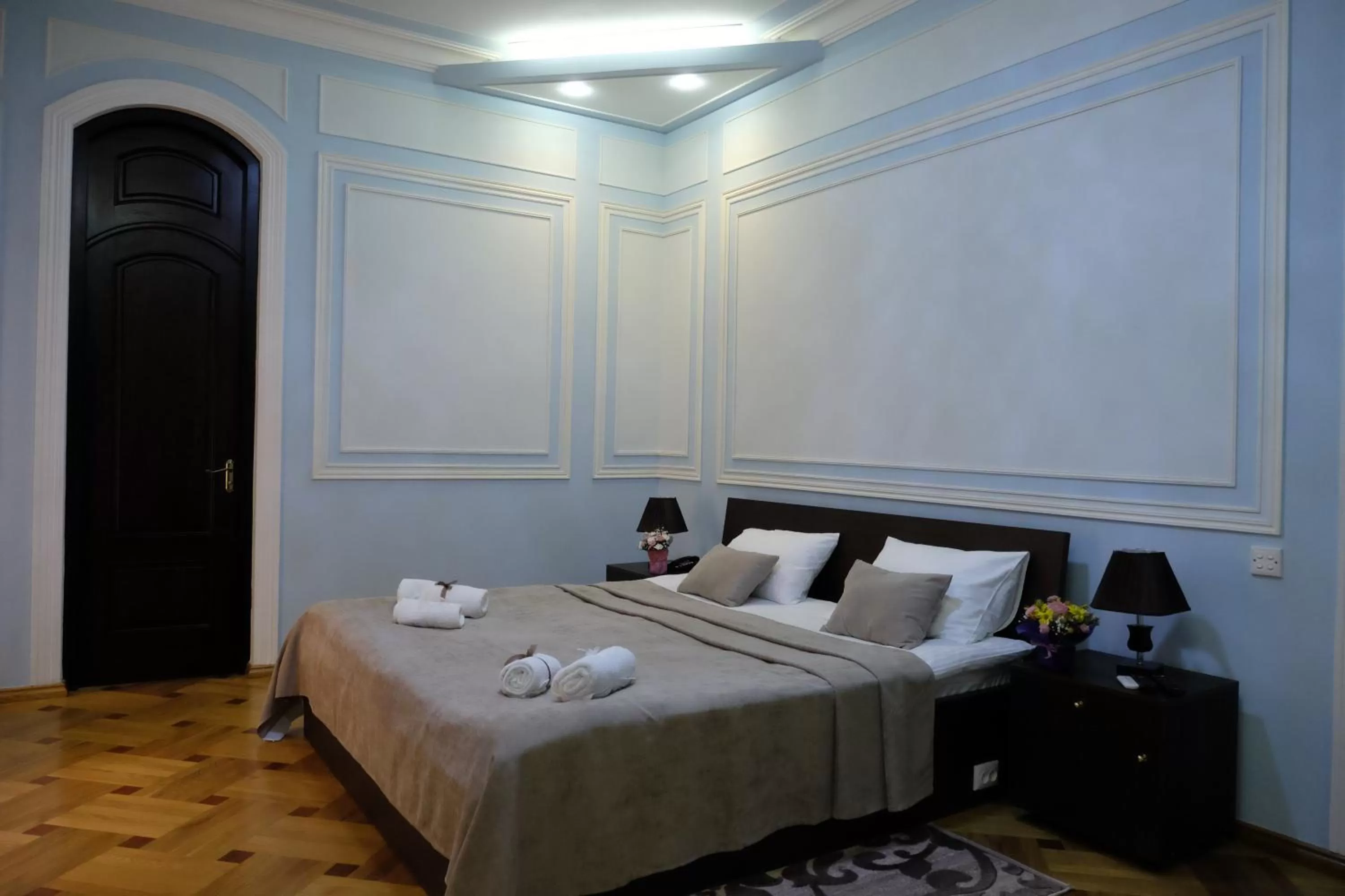 Suite with Balcony in S&L Boutique Hotel