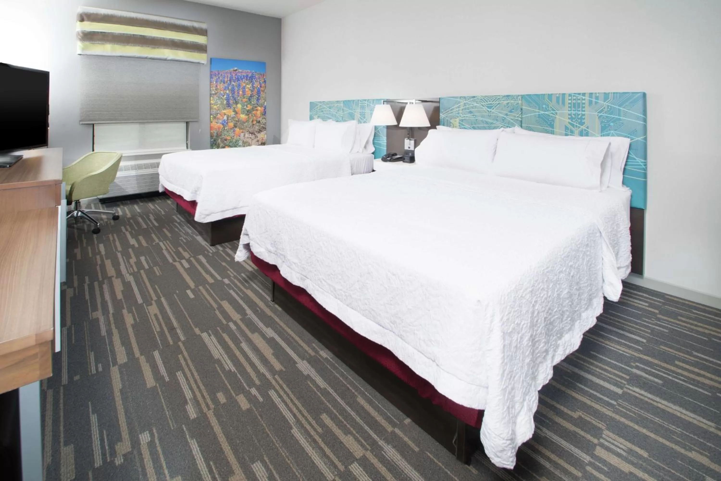 Queen Room with Two Queen Beds - Non-Smoking in Hampton Inn Arvin Tejon Ranch, Ca