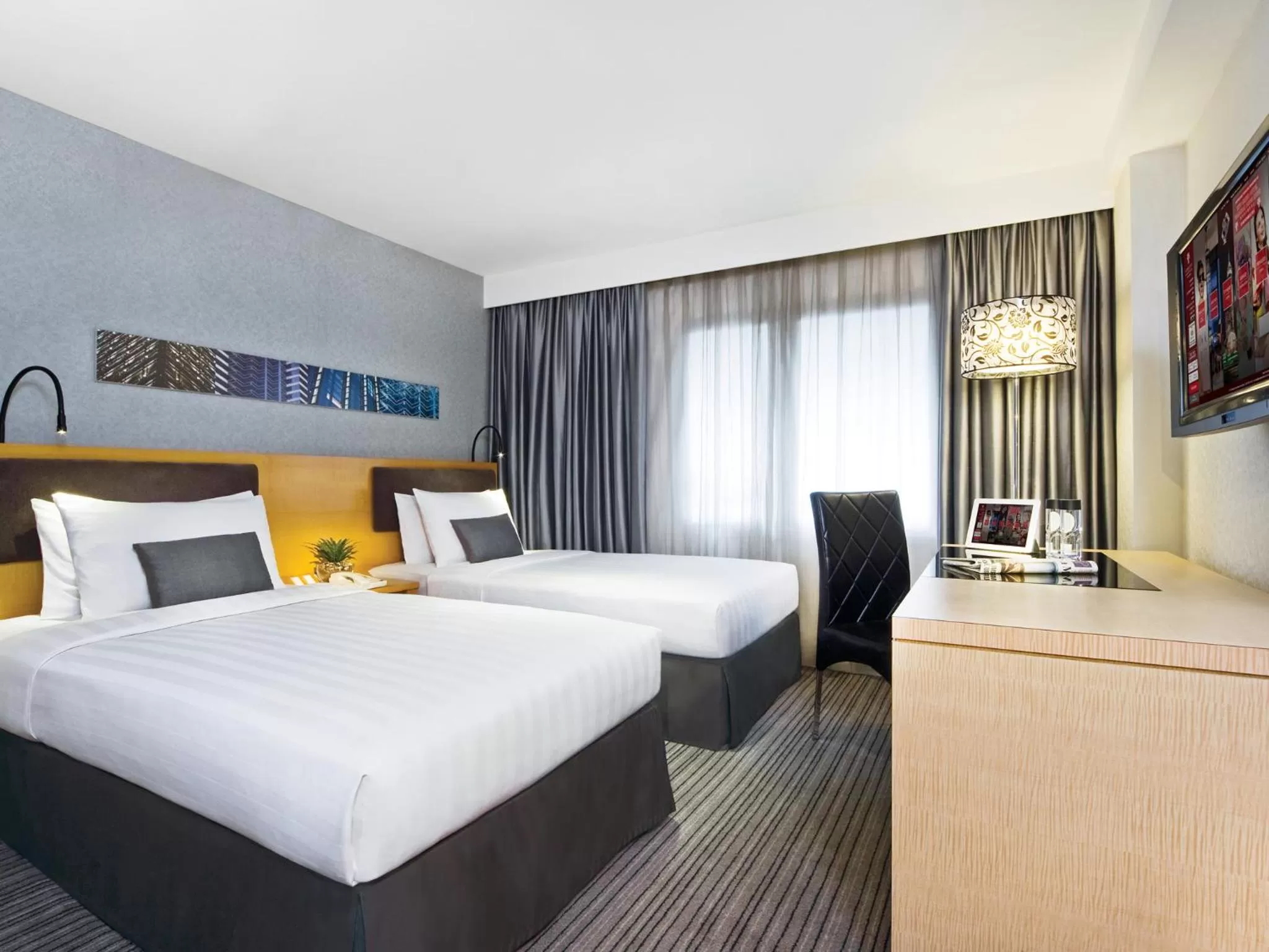 Comfort Twin Room in Kew Green Hotel Wanchai Hong Kong