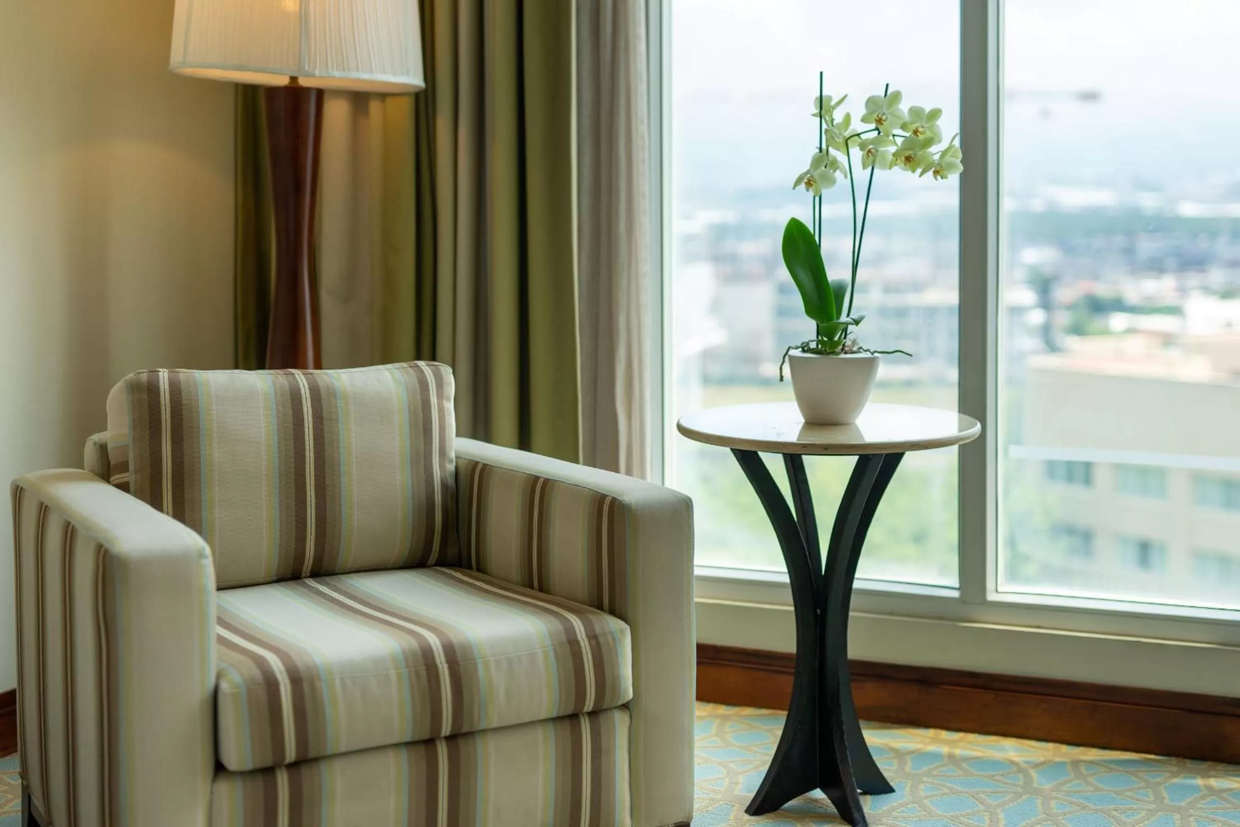 Premium King Room - single occupancy - Club Lounge Access/Top Floor in InterContinental Costa Rica at Multiplaza Mall by IHG