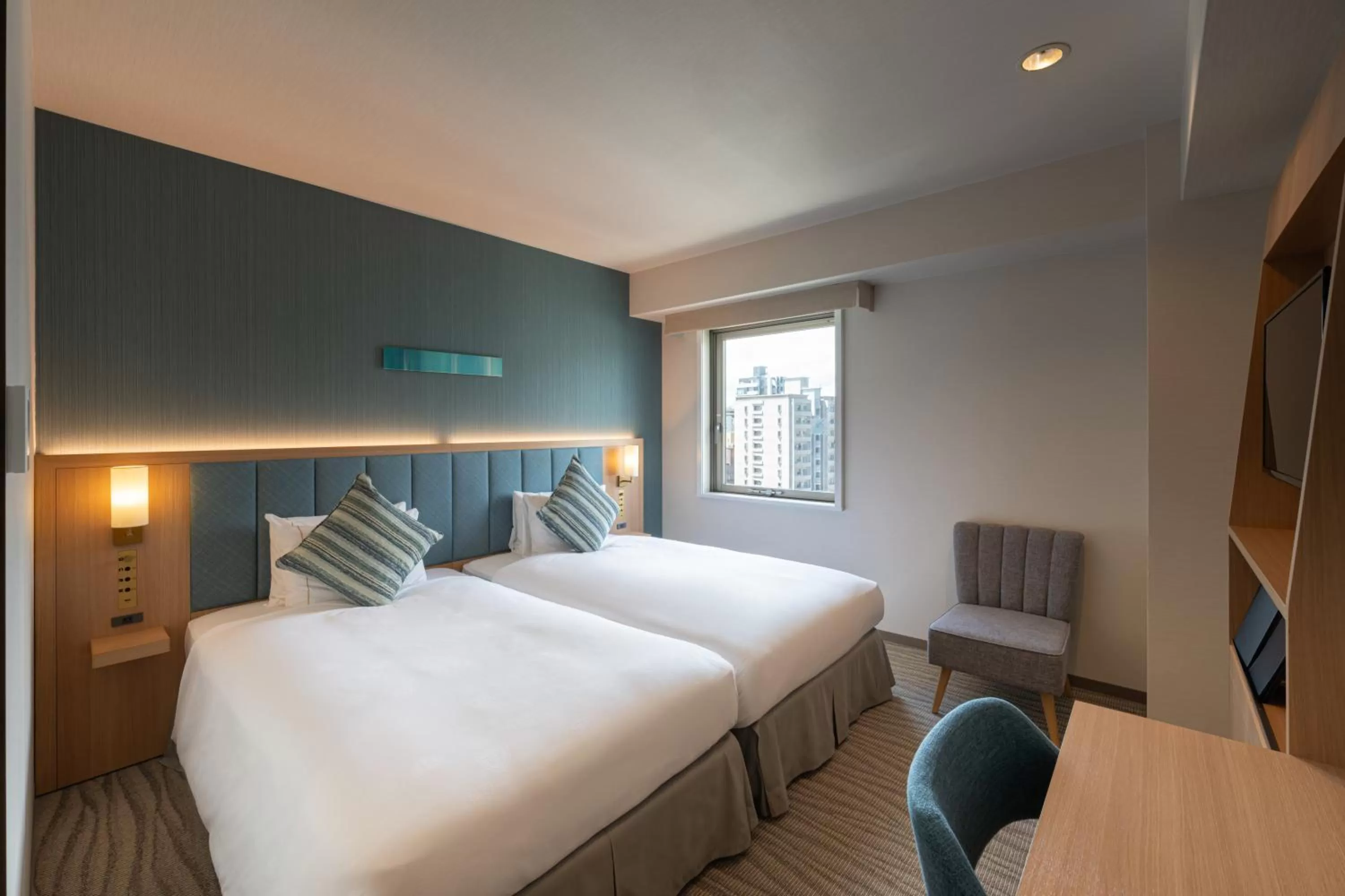 Standard Twin Room - Non-Smoking in The Royal Park Hotel Hiroshima Riverside