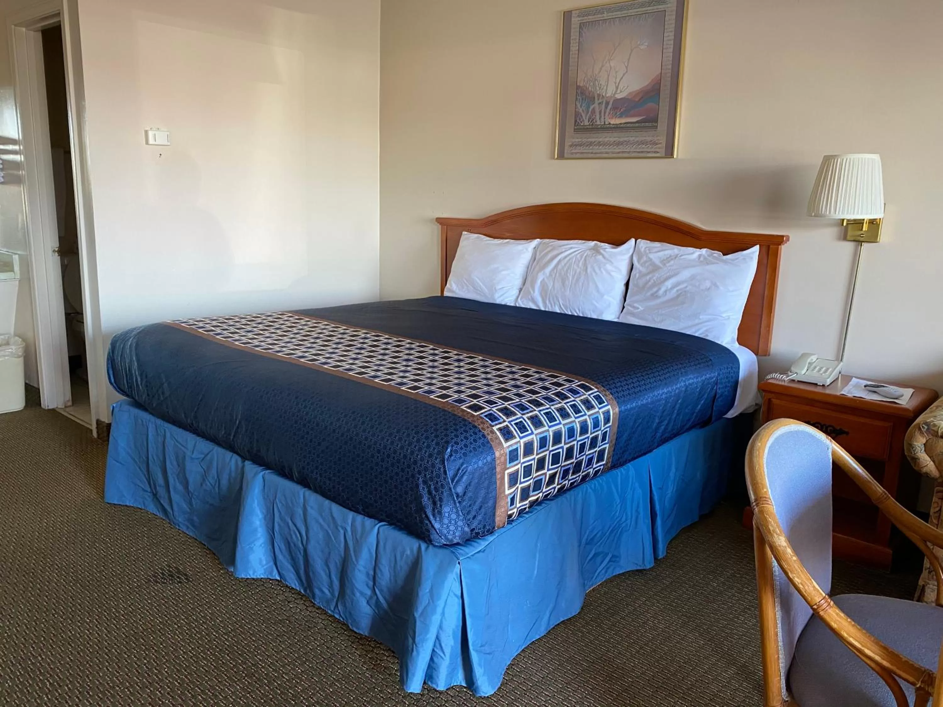 King Room - Smoking  in Parkview Motel