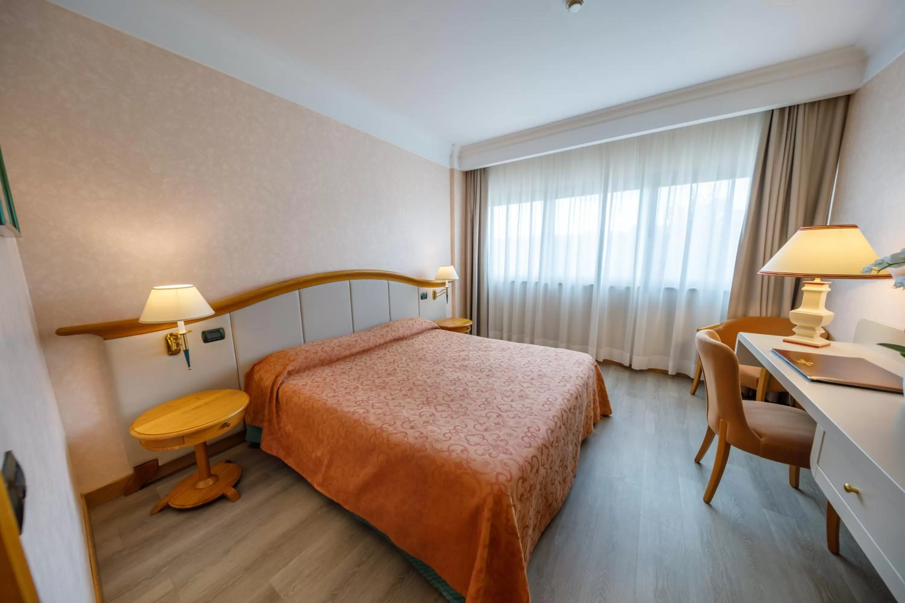 Double Room with Extra Bed in Perugia Plaza Hotel