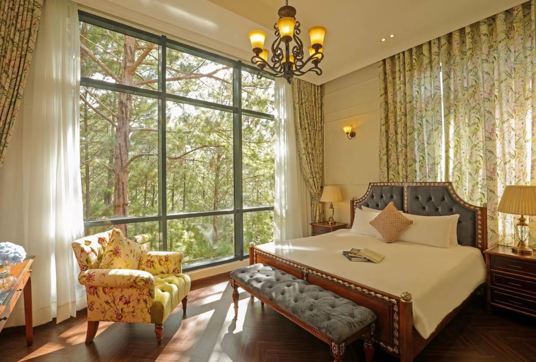 LAROSE MASTER - 3 Bedrooms in Dalat Edensee Lake Resort & Spa