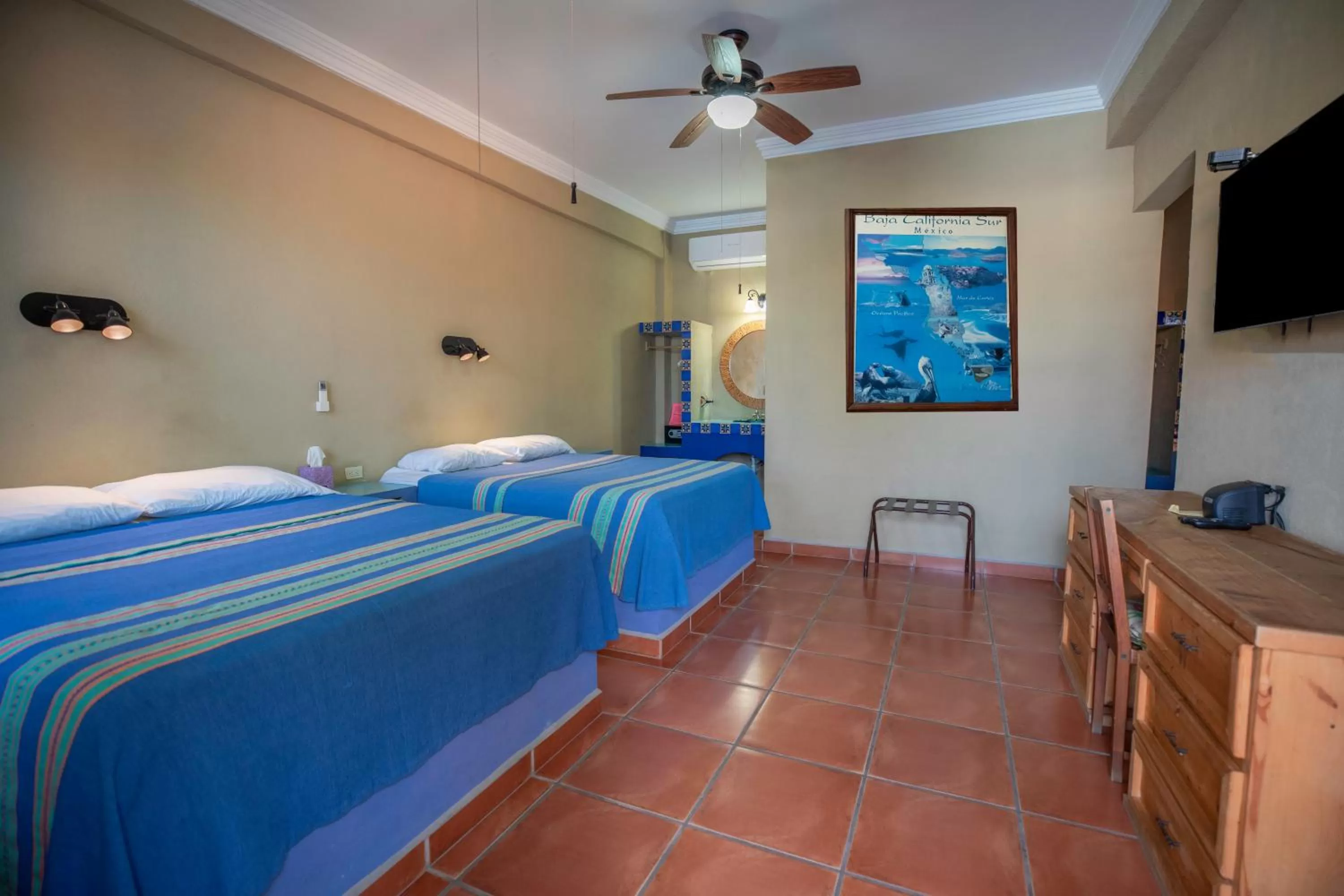  Family Room in Hotel Posada Luna Sol