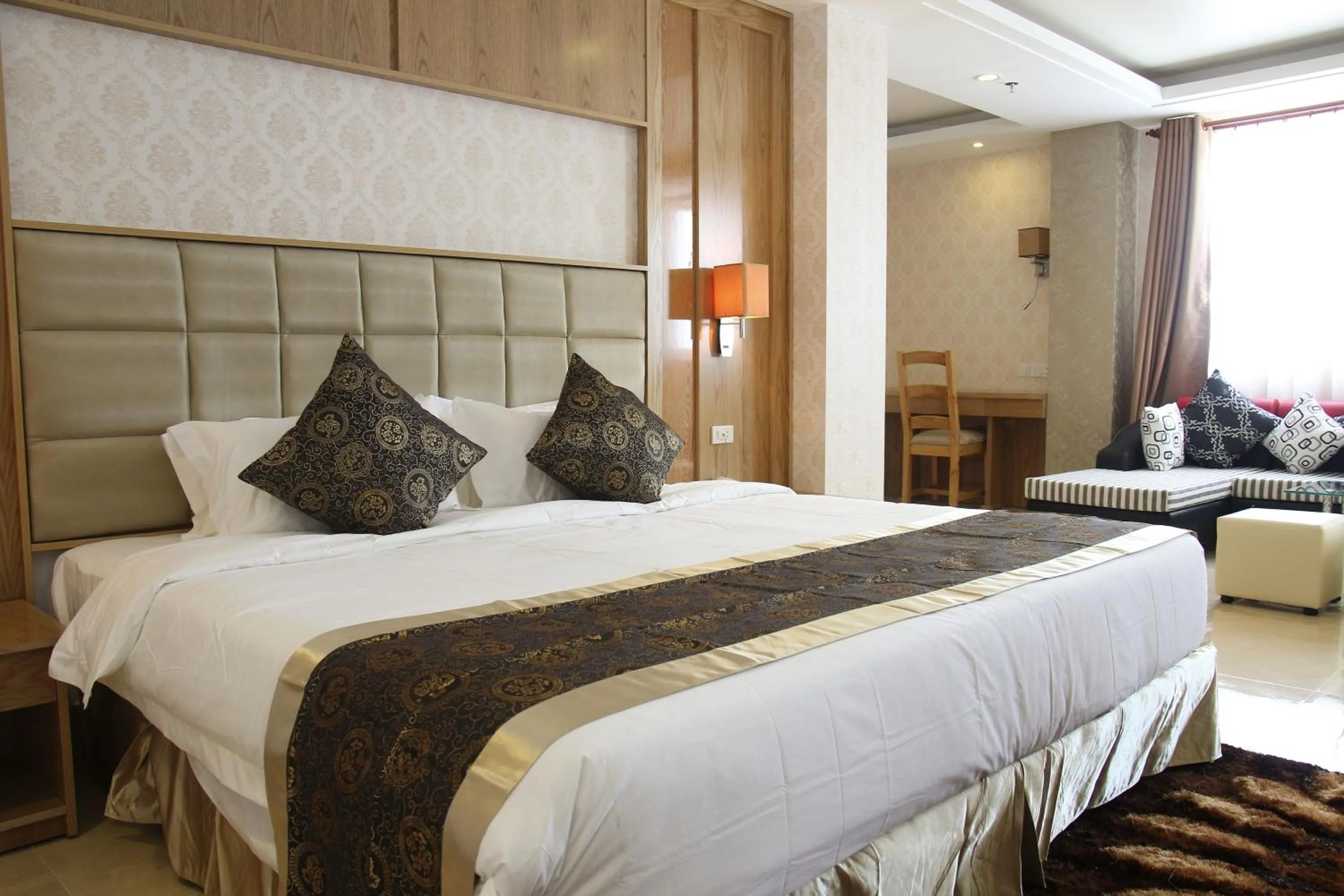 Junior Suite - single occupancy in West Hotel