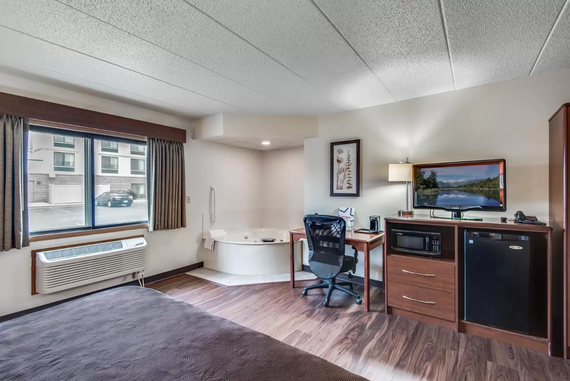 Suite - Mobility Access/Non-Smoking in AmericInn by Wyndham Coon Rapids