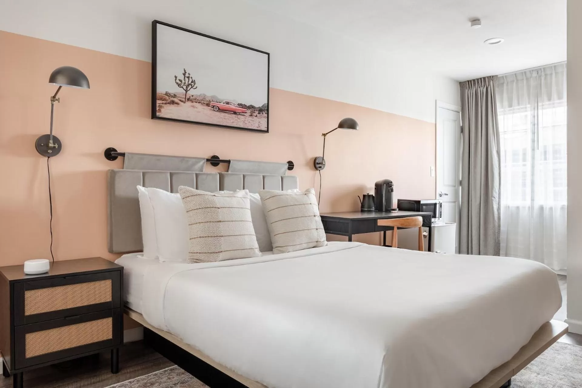 Queen Room - Non-Smoking (Self Check-in with Virtual Front Desk) in Kasa Palo Alto