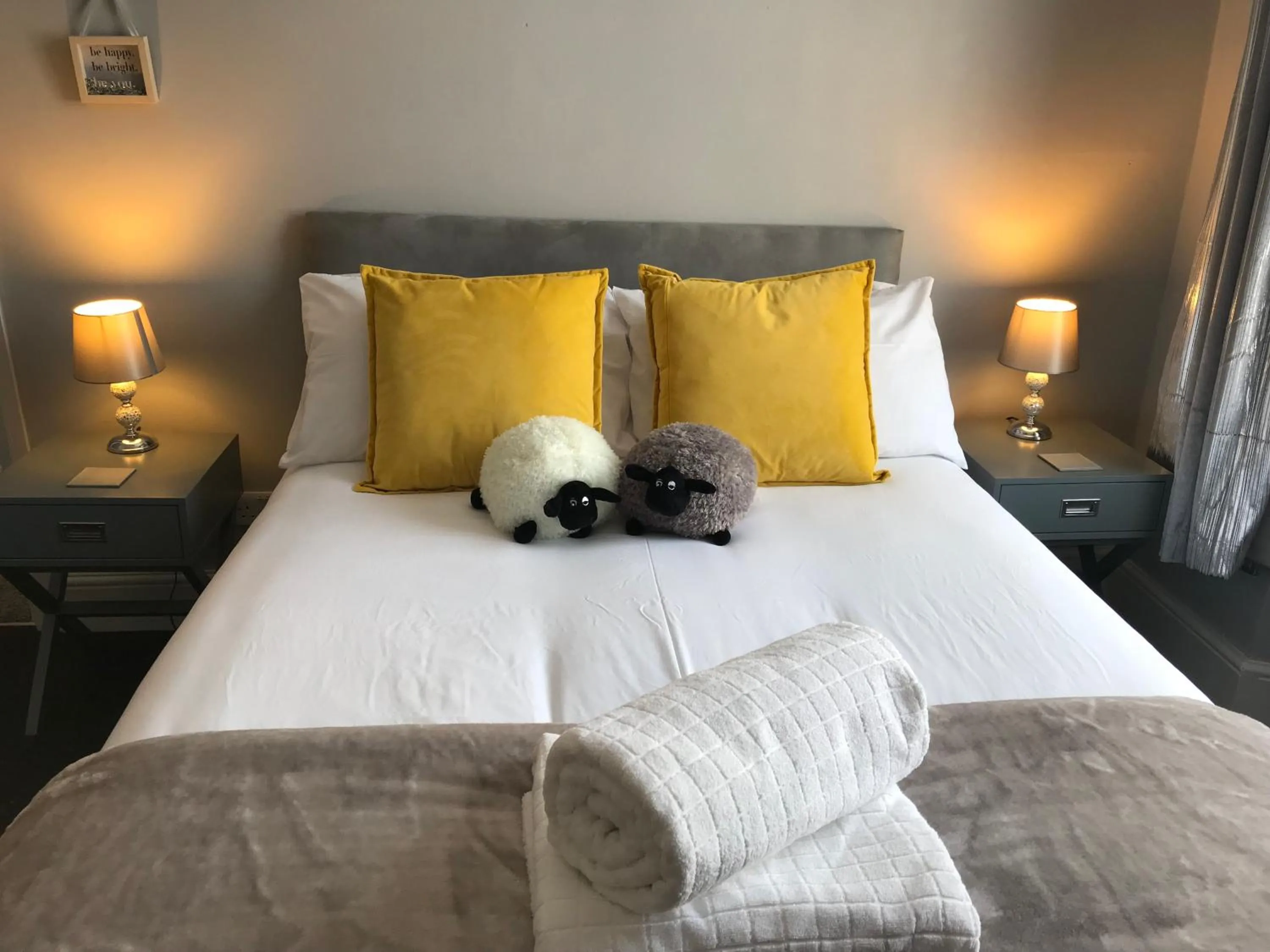 Bedroom in Inn Cardiff