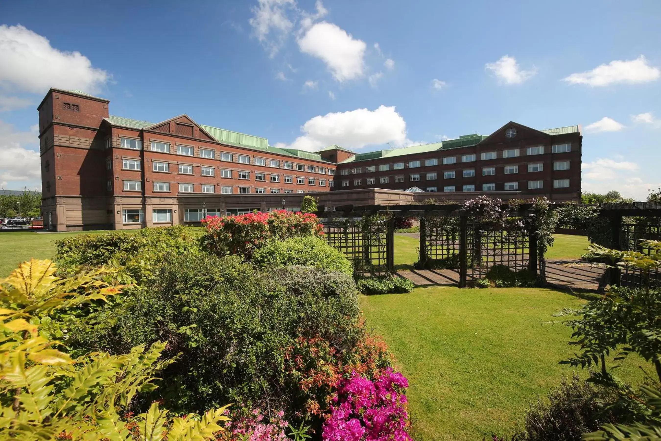 The Golden Jubilee Hotel The Golden Jubilee Hotel