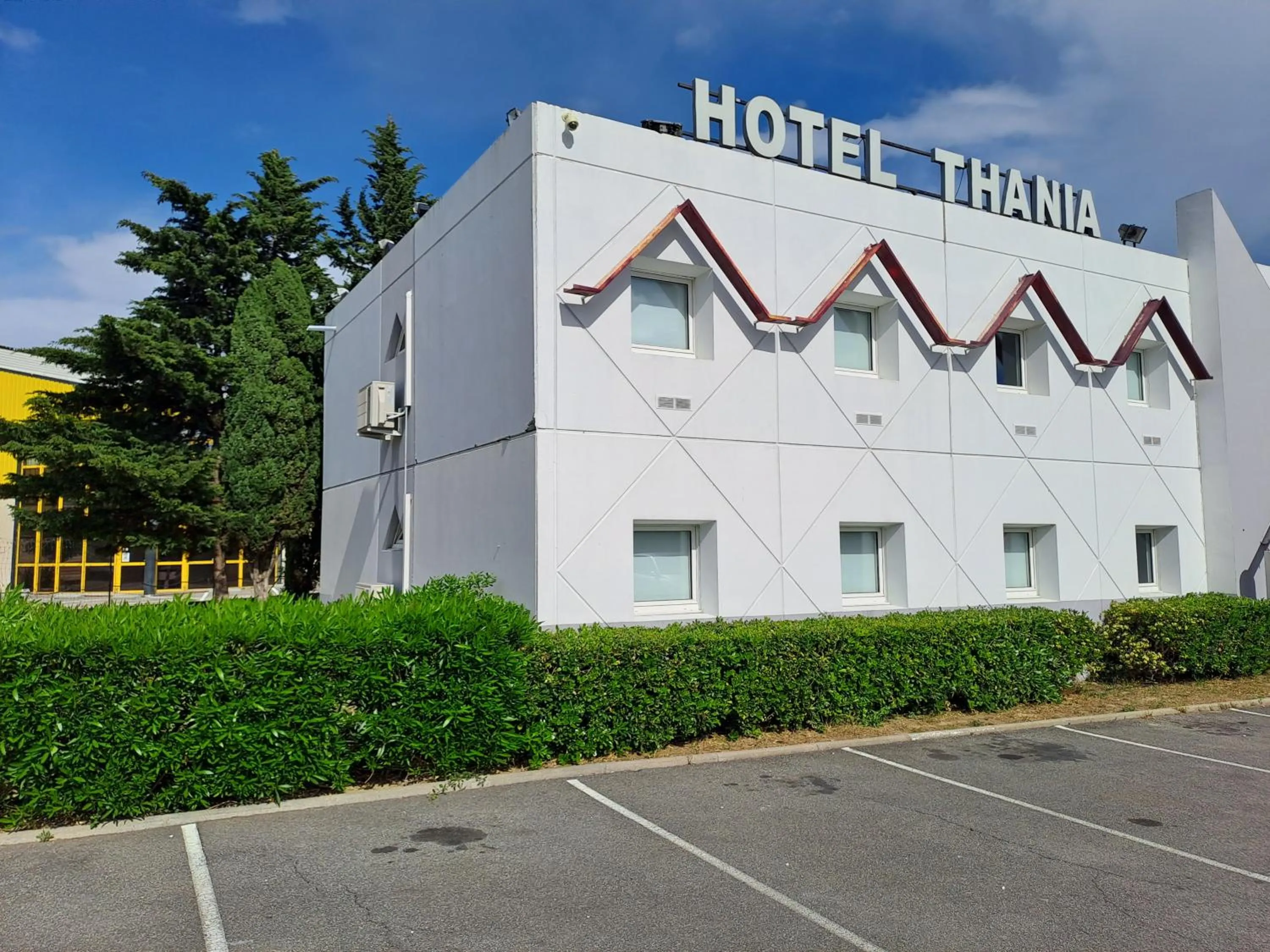 HOTEL THANIA Sète Frontignan