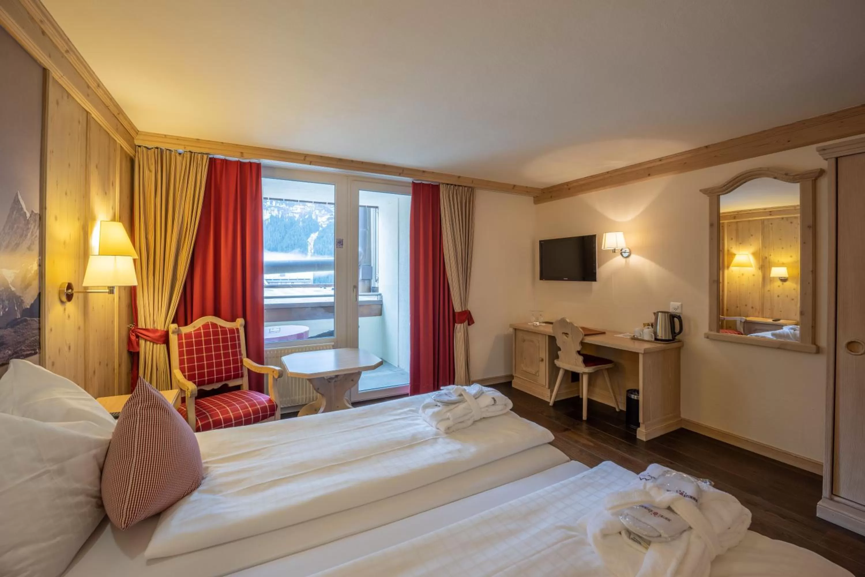 Double Room with partial Eiger View in Hotel Spinne Grindelwald