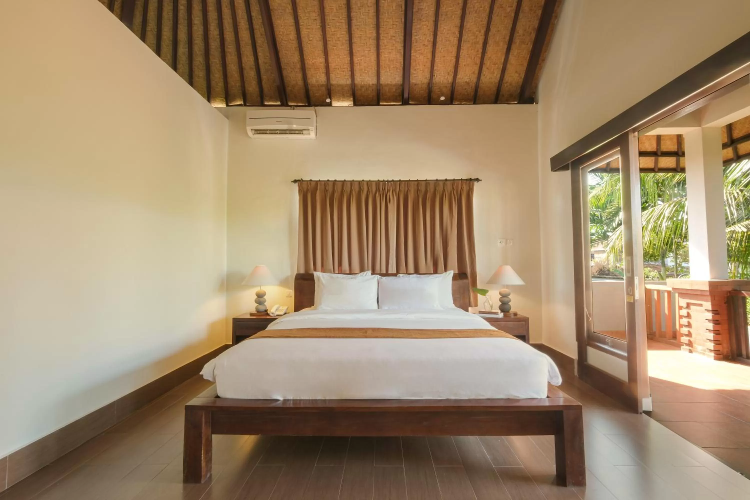 Deluxe Double or Twin Room with Garden View in Artini Bisma Ubud Hotel