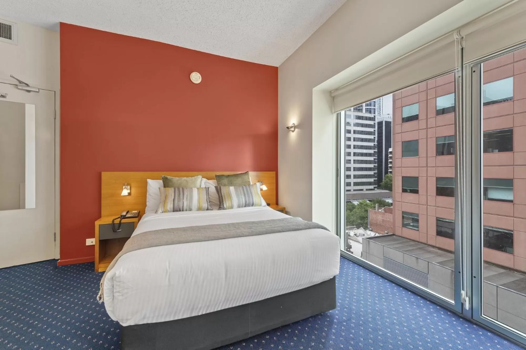 Standard Double Room in YEHS Hotel Melbourne CBD