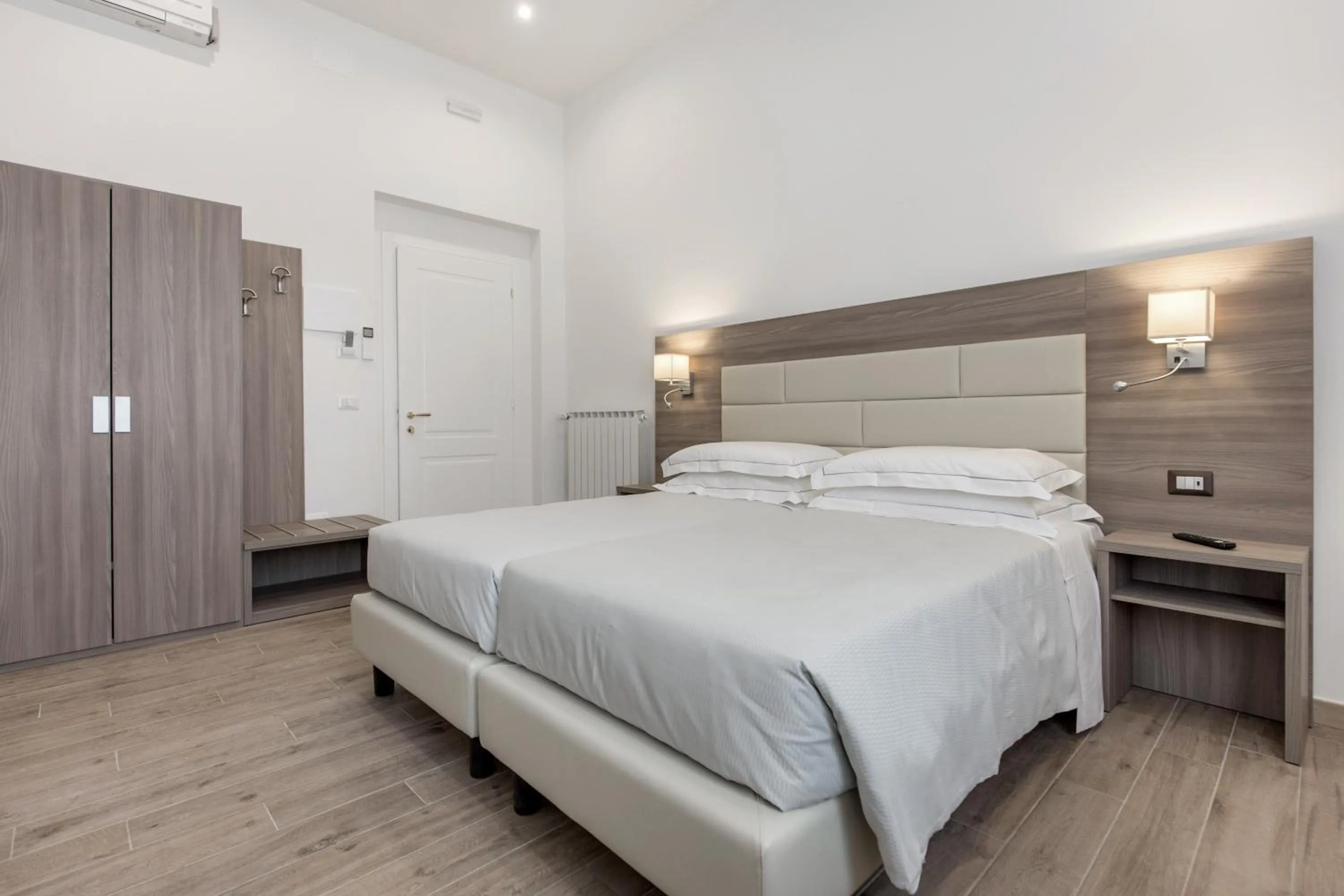 Superior Double or Twin Room in Apollo Guest House