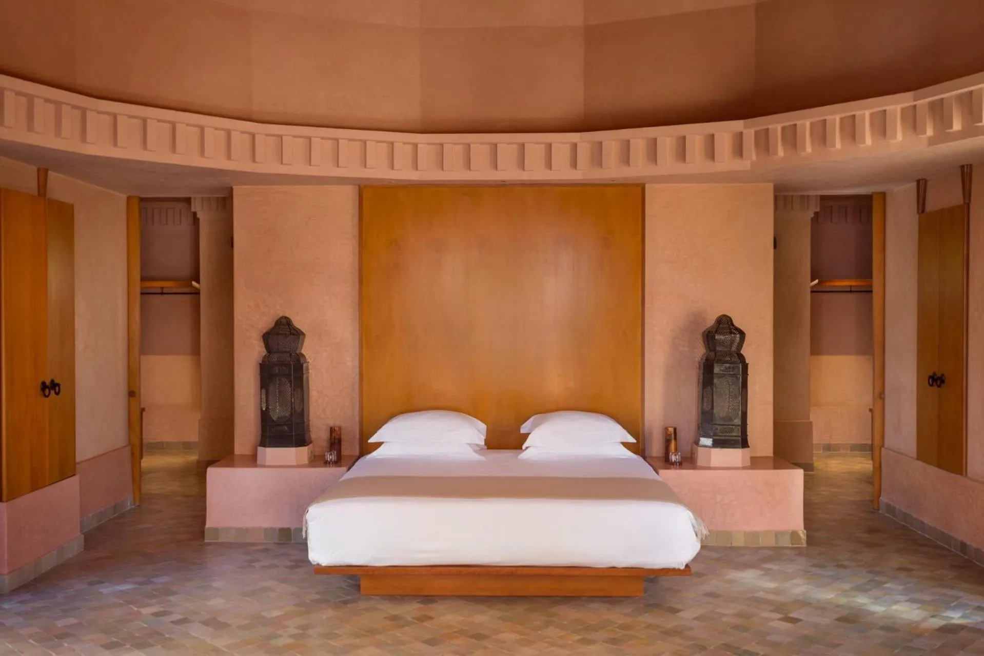 Bed in Amanjena Resort