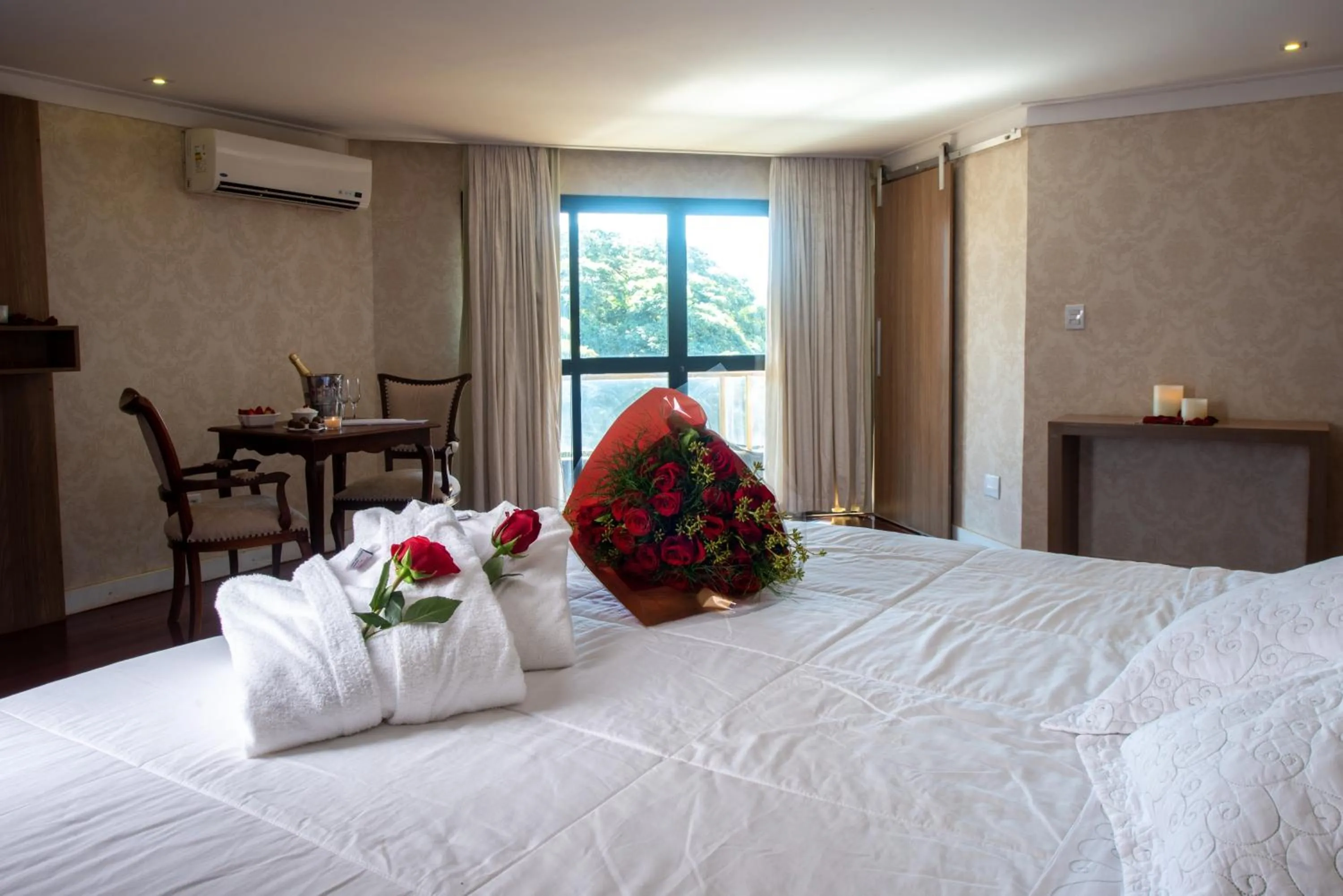 King Suite with Balcony in Taiwan Hotel