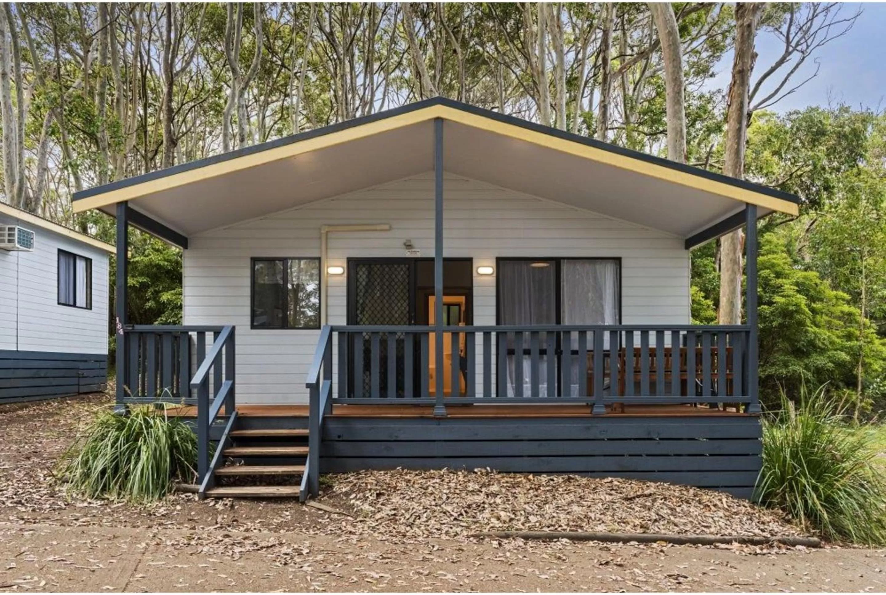Superior Two-Bedroom Cabin - Sleeps 4 in Discovery Parks - Narooma Beach