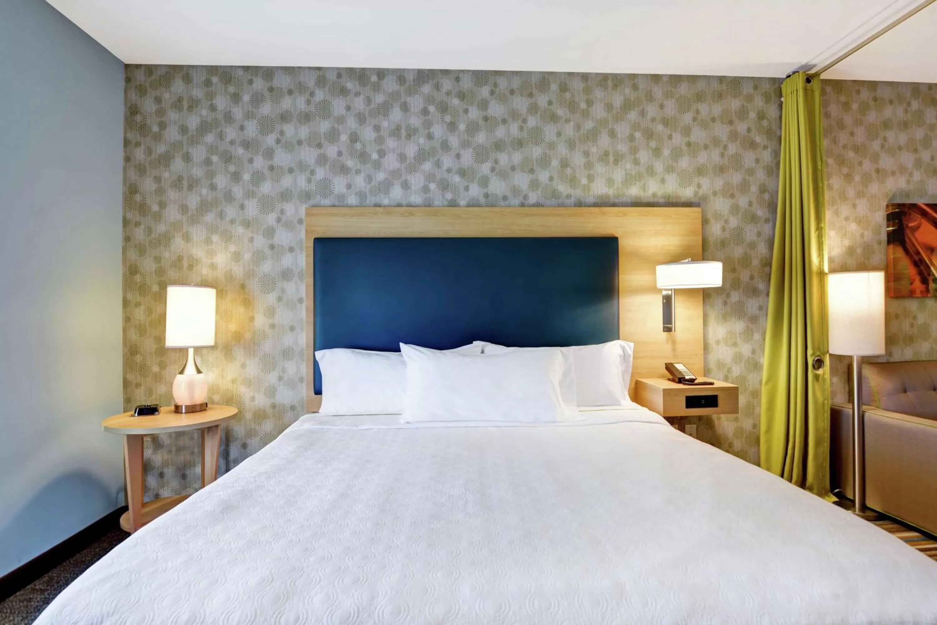 King Studio Suite with Bath Tub - Mobility Accessible in Home2 Suites by Hilton Charlotte University Research Park