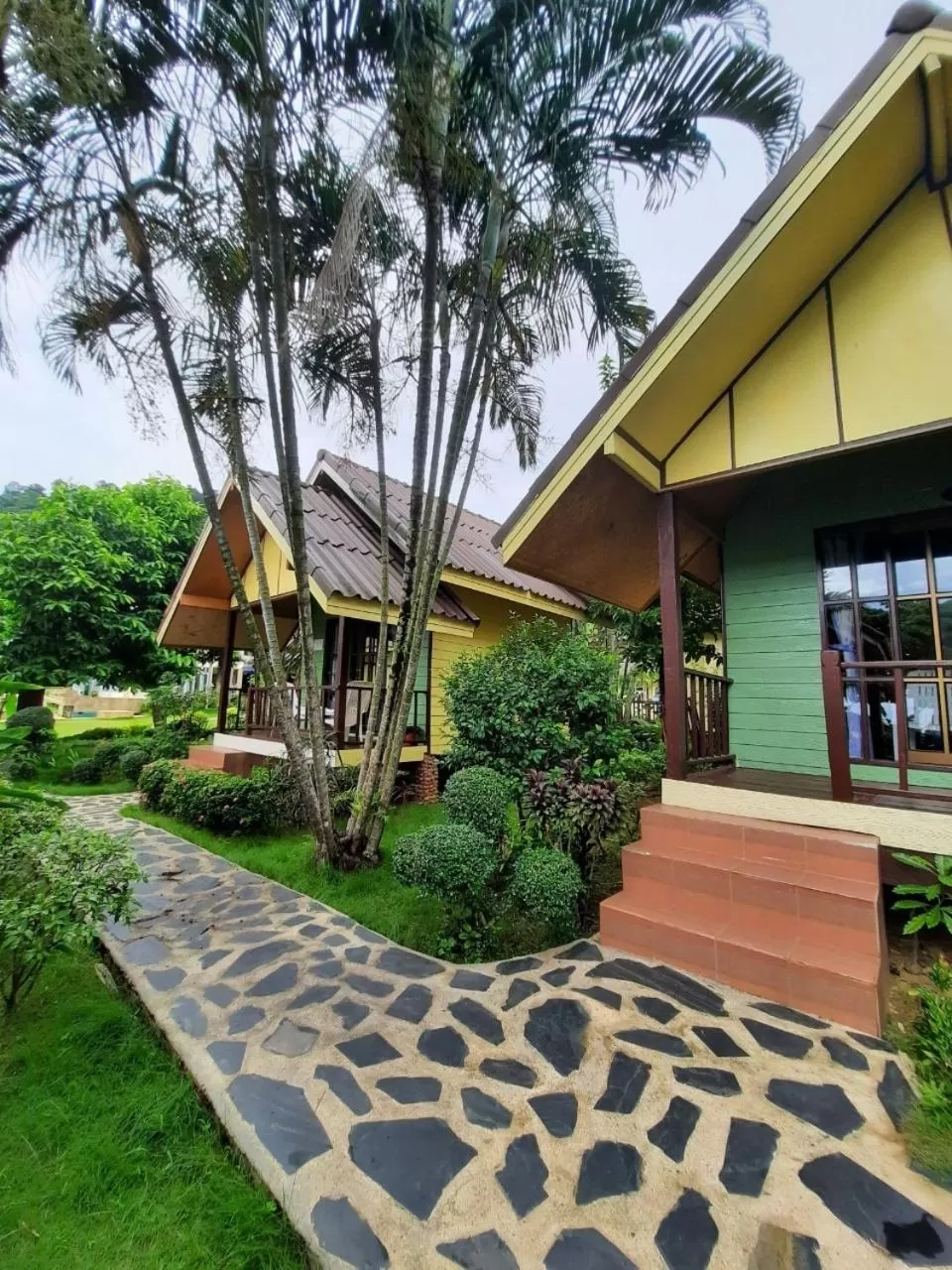 Bungalow with Garden View in Koh Chang Bailan Beach Resort