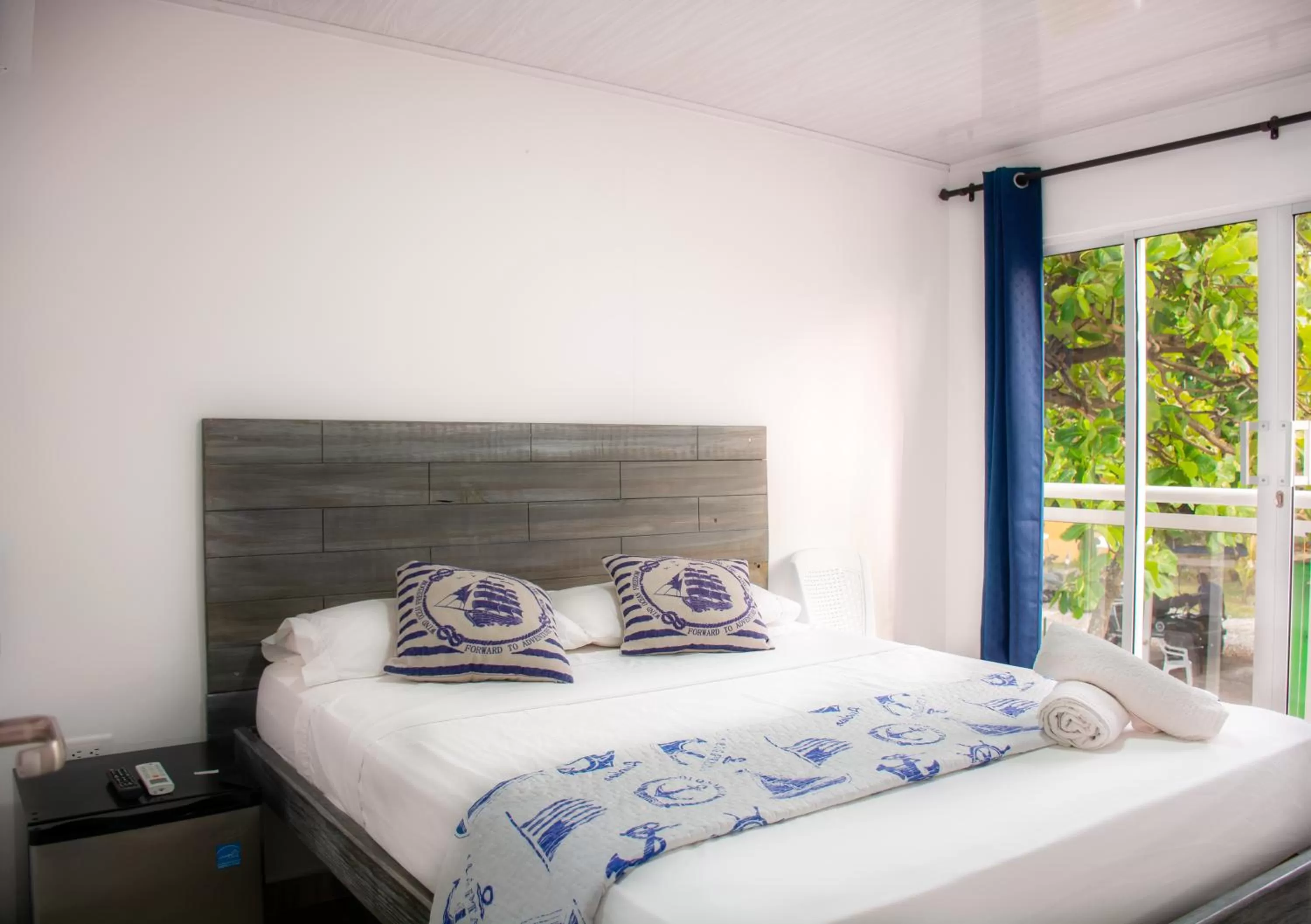 Superior Twin Room with City View - single occupancy in Hotel Nauticus