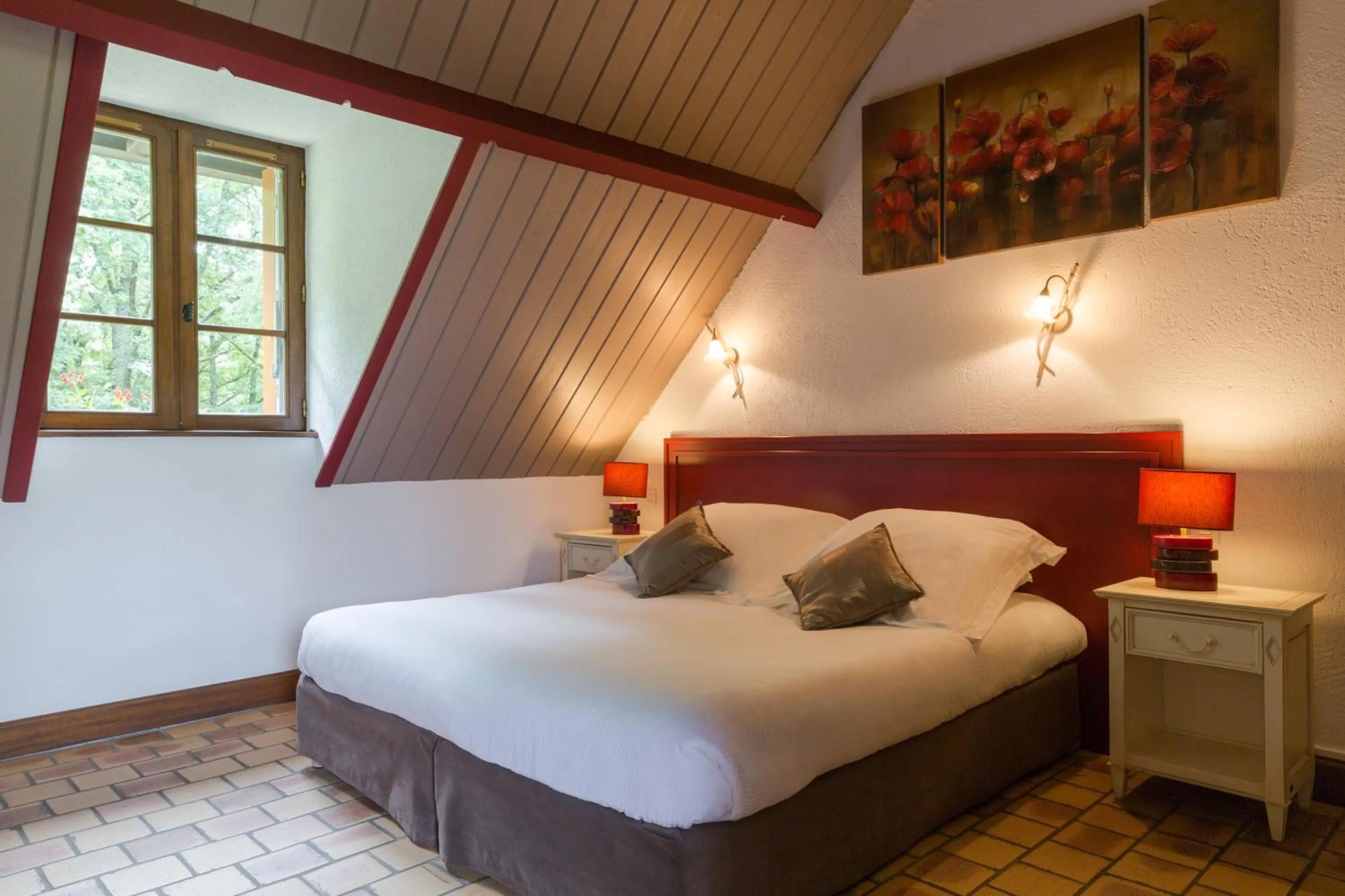 Classic Double Room in L'Orée des Chênes, The Originals Relais