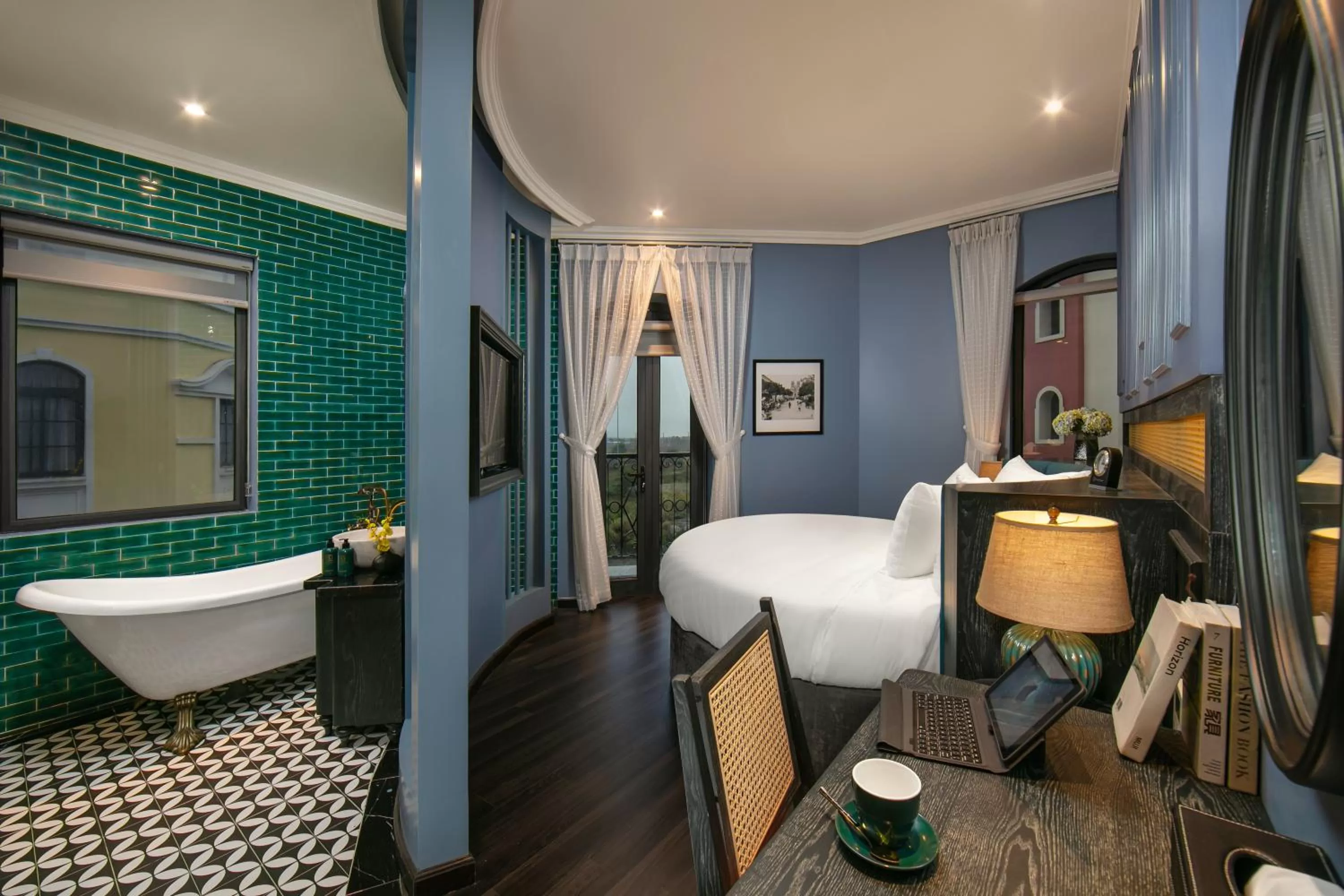 Superior King Room in The Secret HaLong