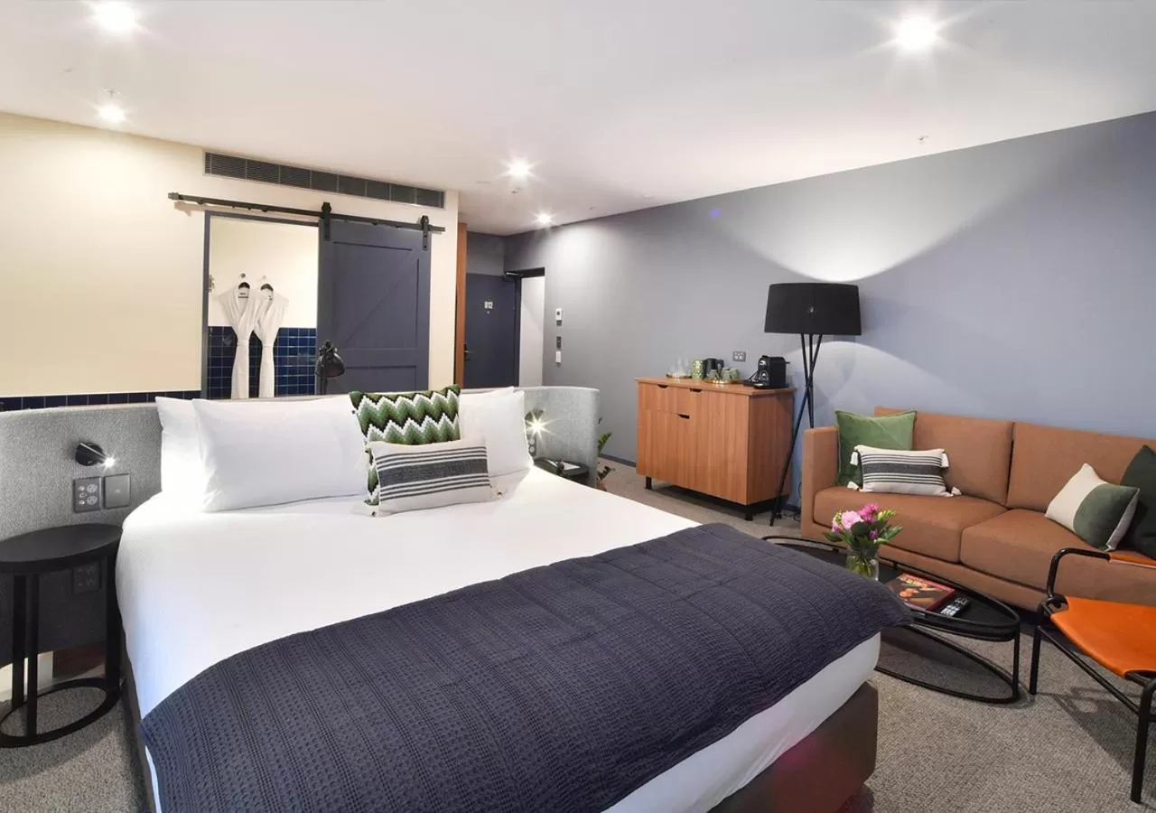 Suite in Sudima Auckland City