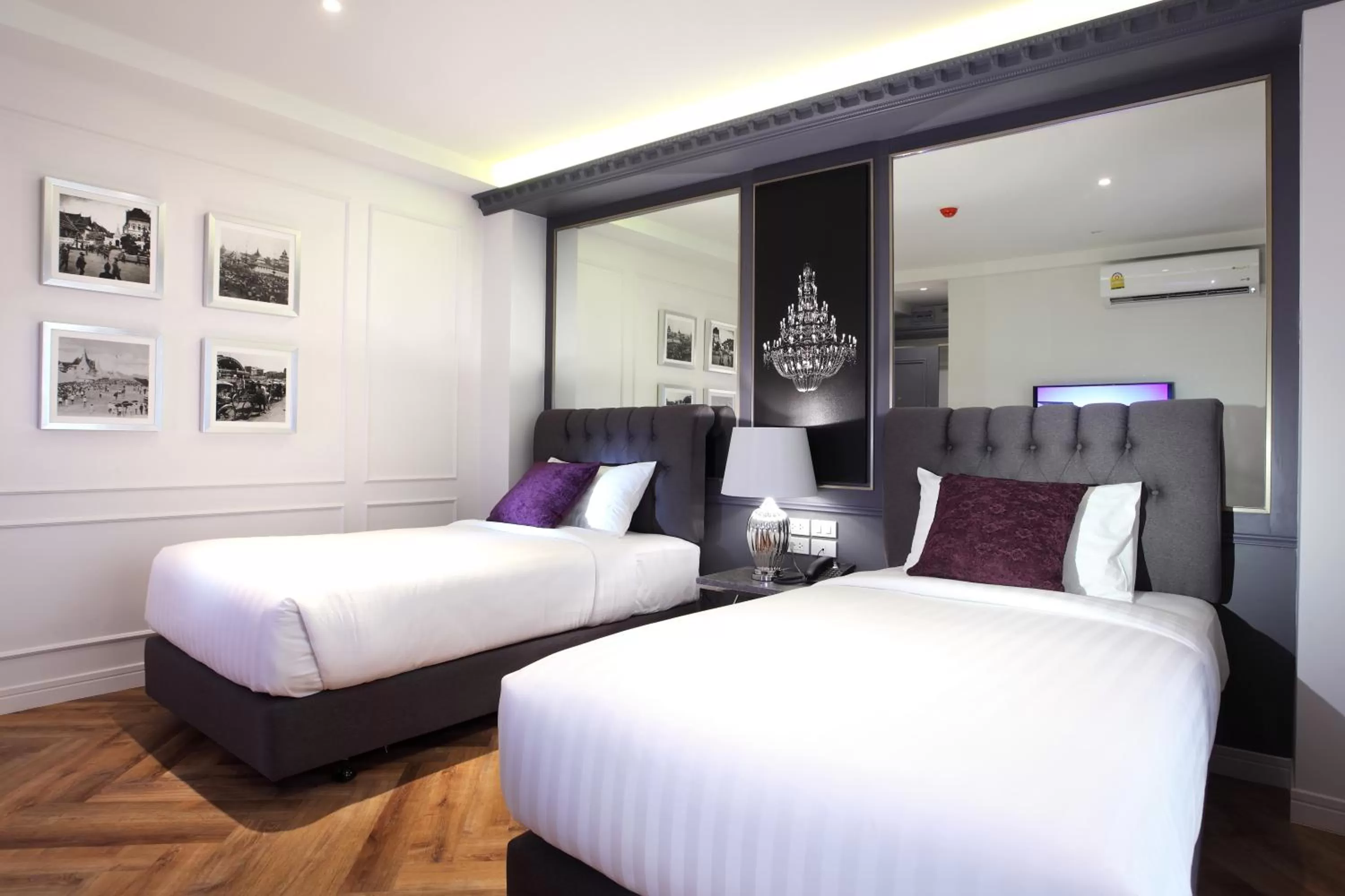 Deluxe Twin Room in Villa De Khaosan by Chillax