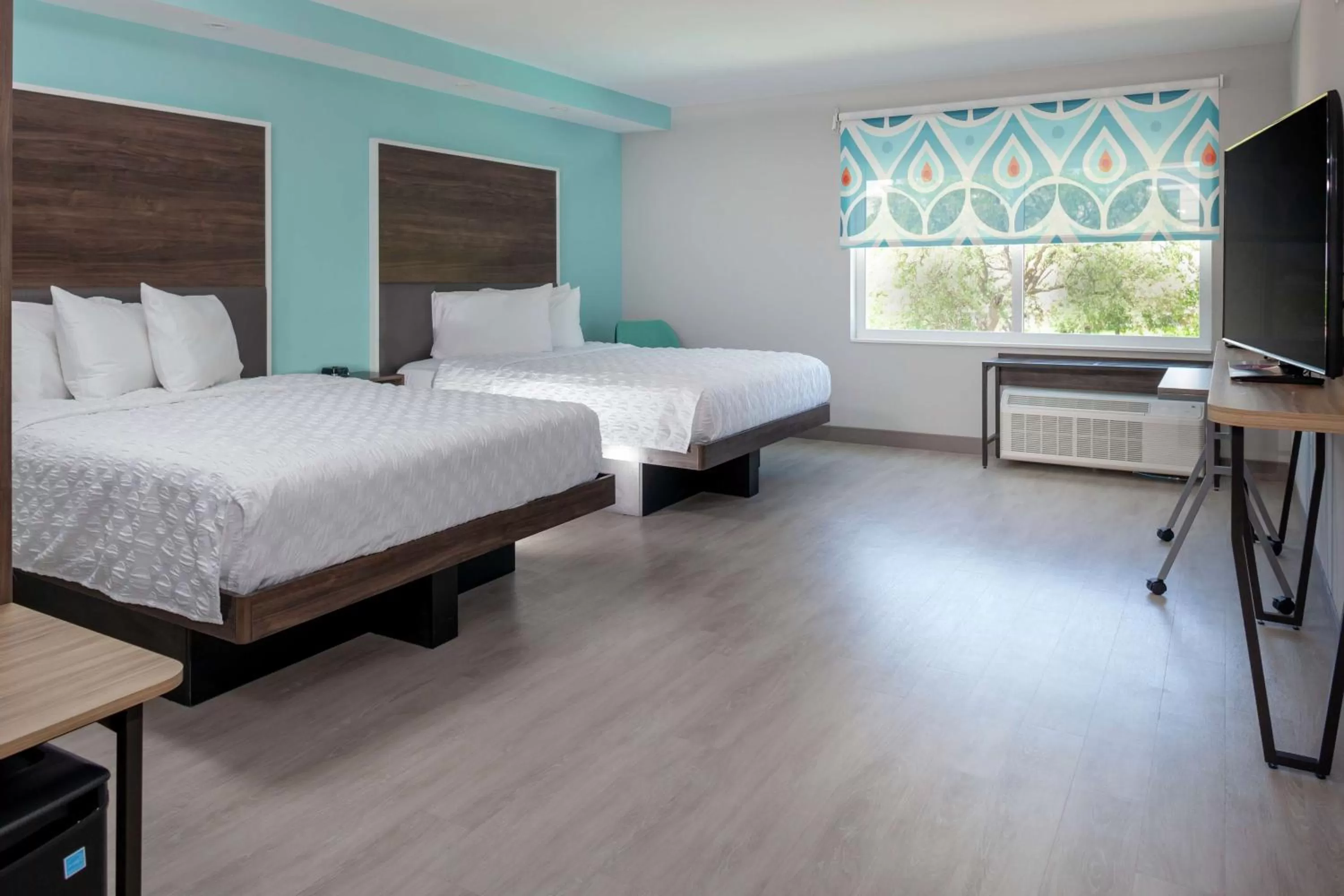 Queen Room with Two Queen Beds - Hearing Accessible in Tru by Hilton Round Rock