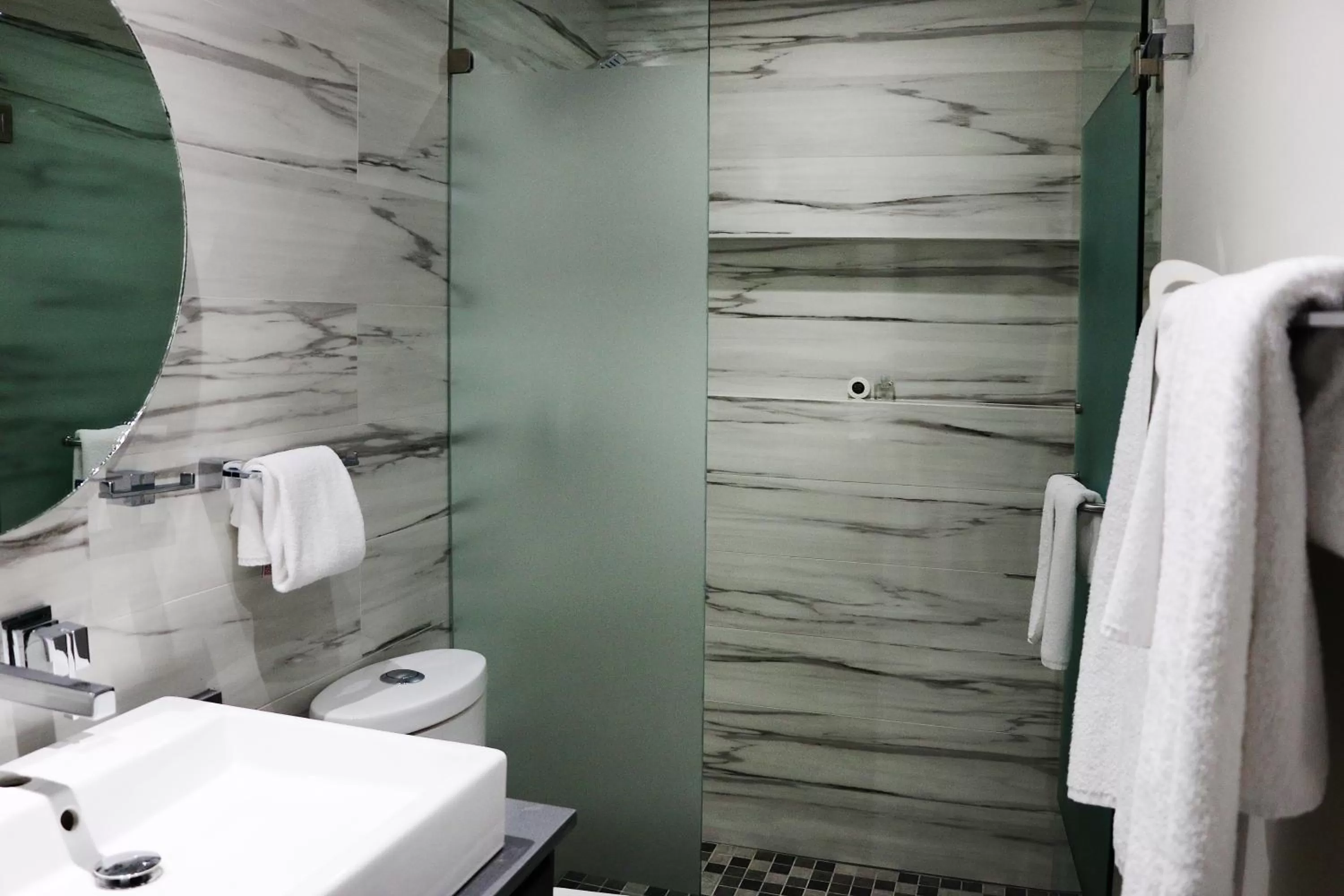 Suite Luxury Ocean View in The Inn at Mazatlan