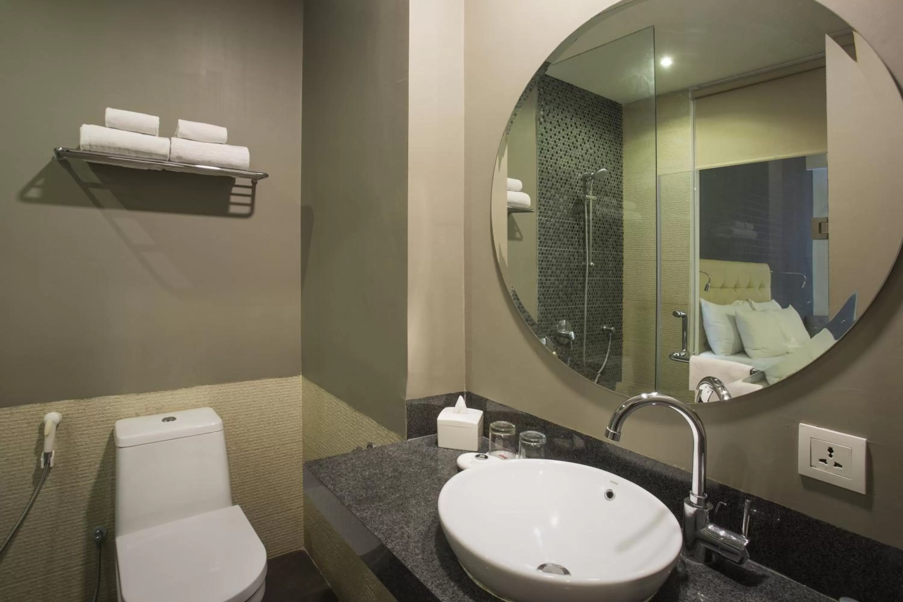 Standard Twin Room in Liberty Hotel Thamrin Jakarta
