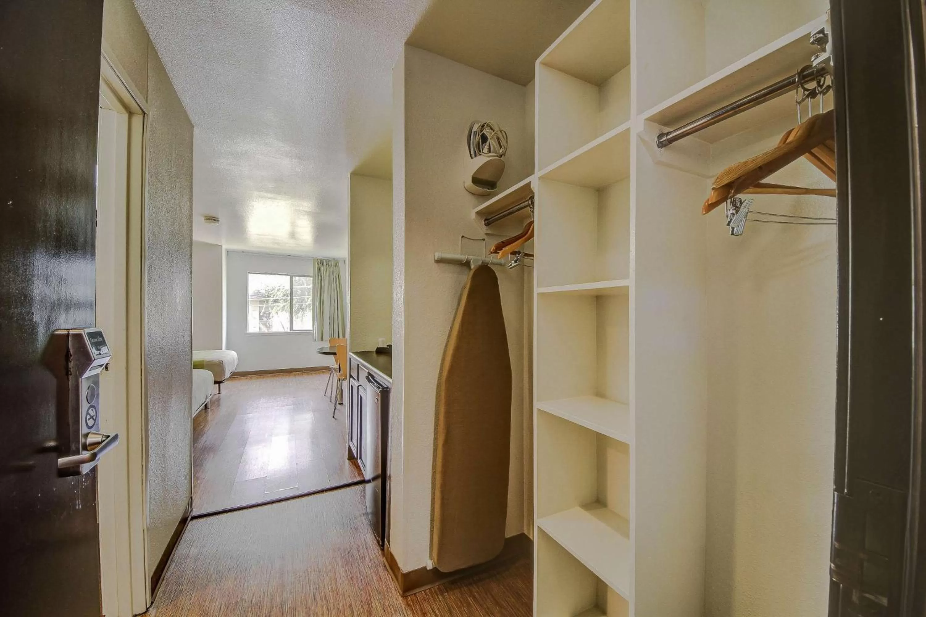 Deluxe Quadruple Room - Non-Smoking in Park Inn by Radisson