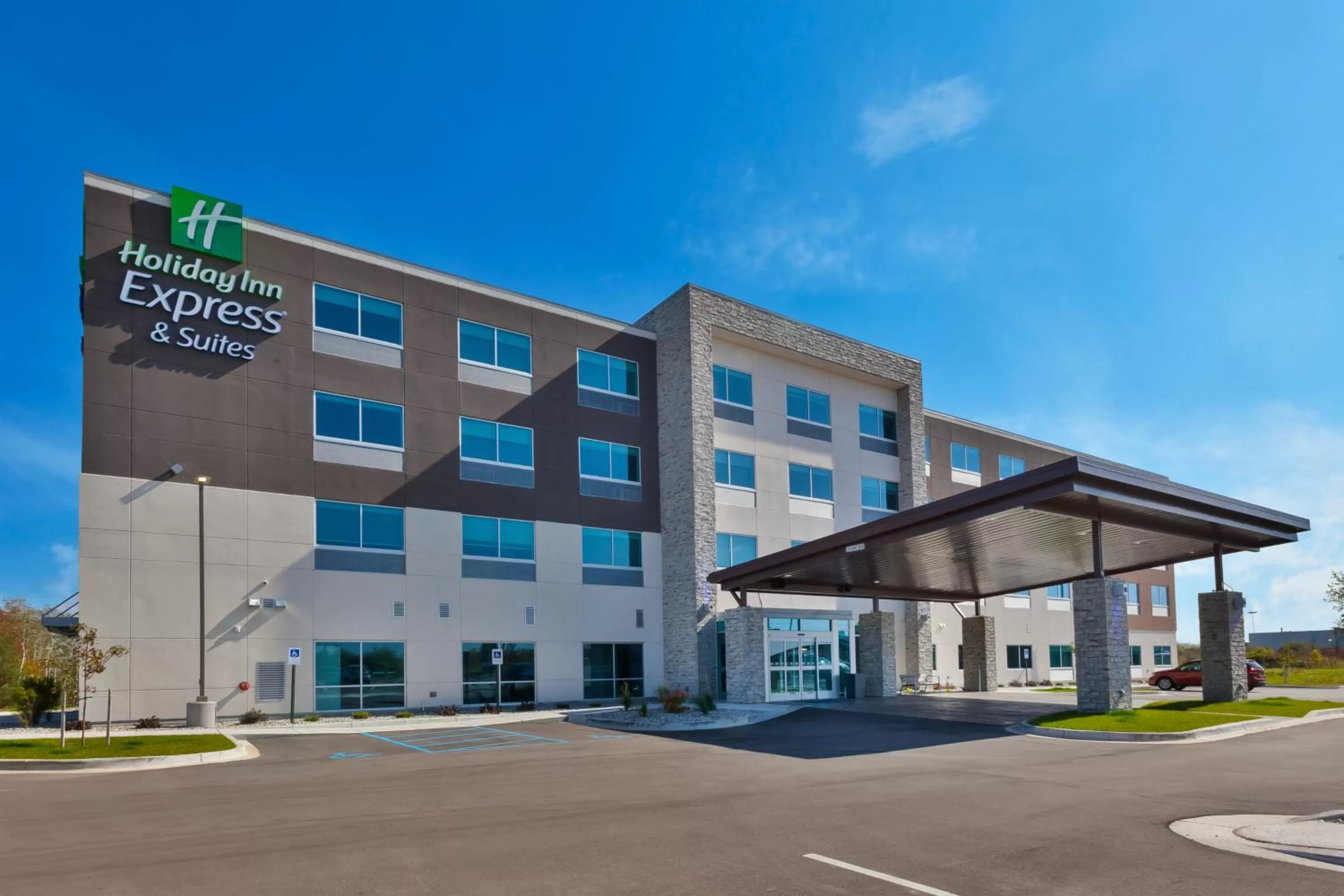 Holiday Inn Express & Suites - Cedar Springs - Grand Rapids N by IHG