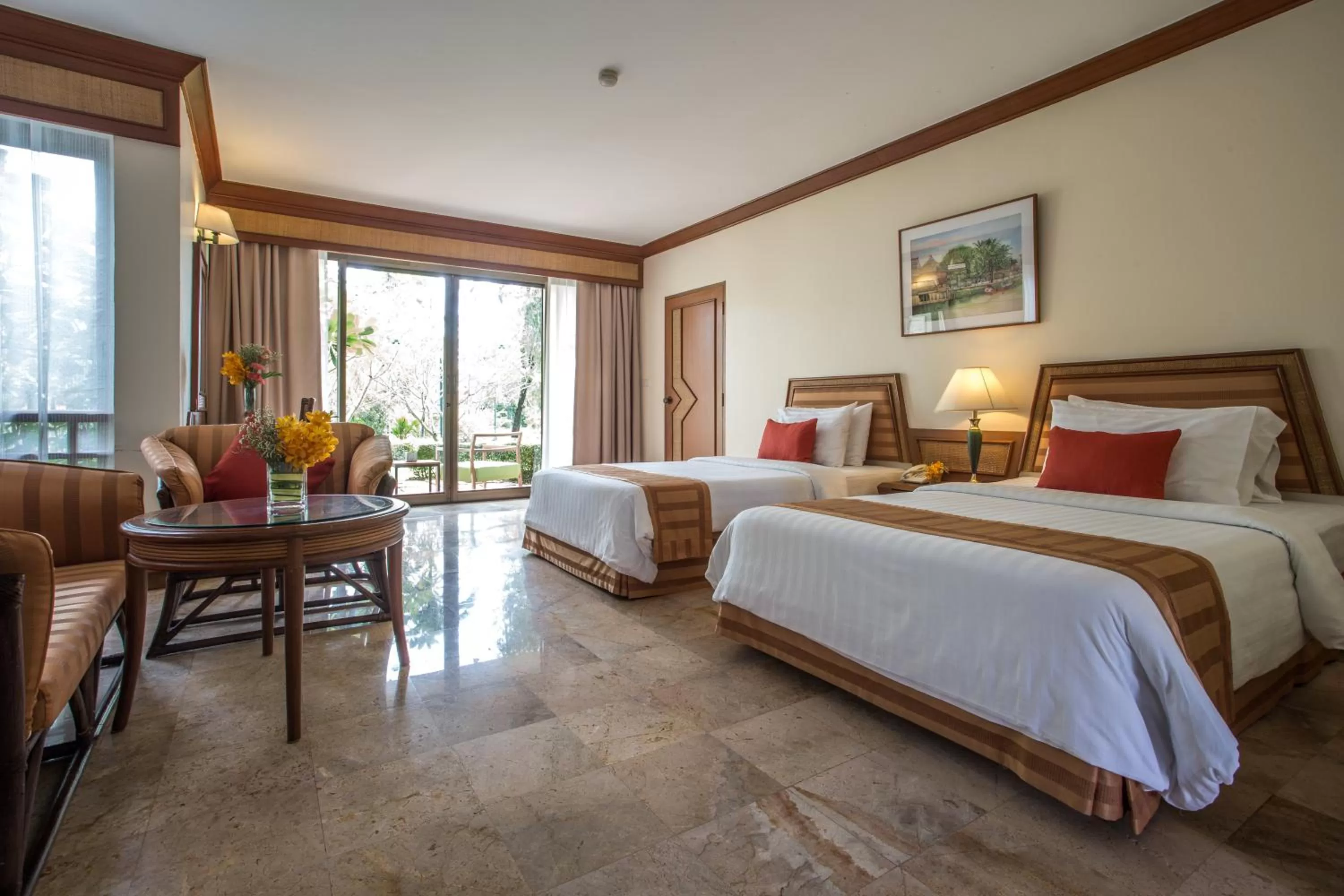 Deluxe Twin Room in Maneechan Resort - SHA Extra Plus