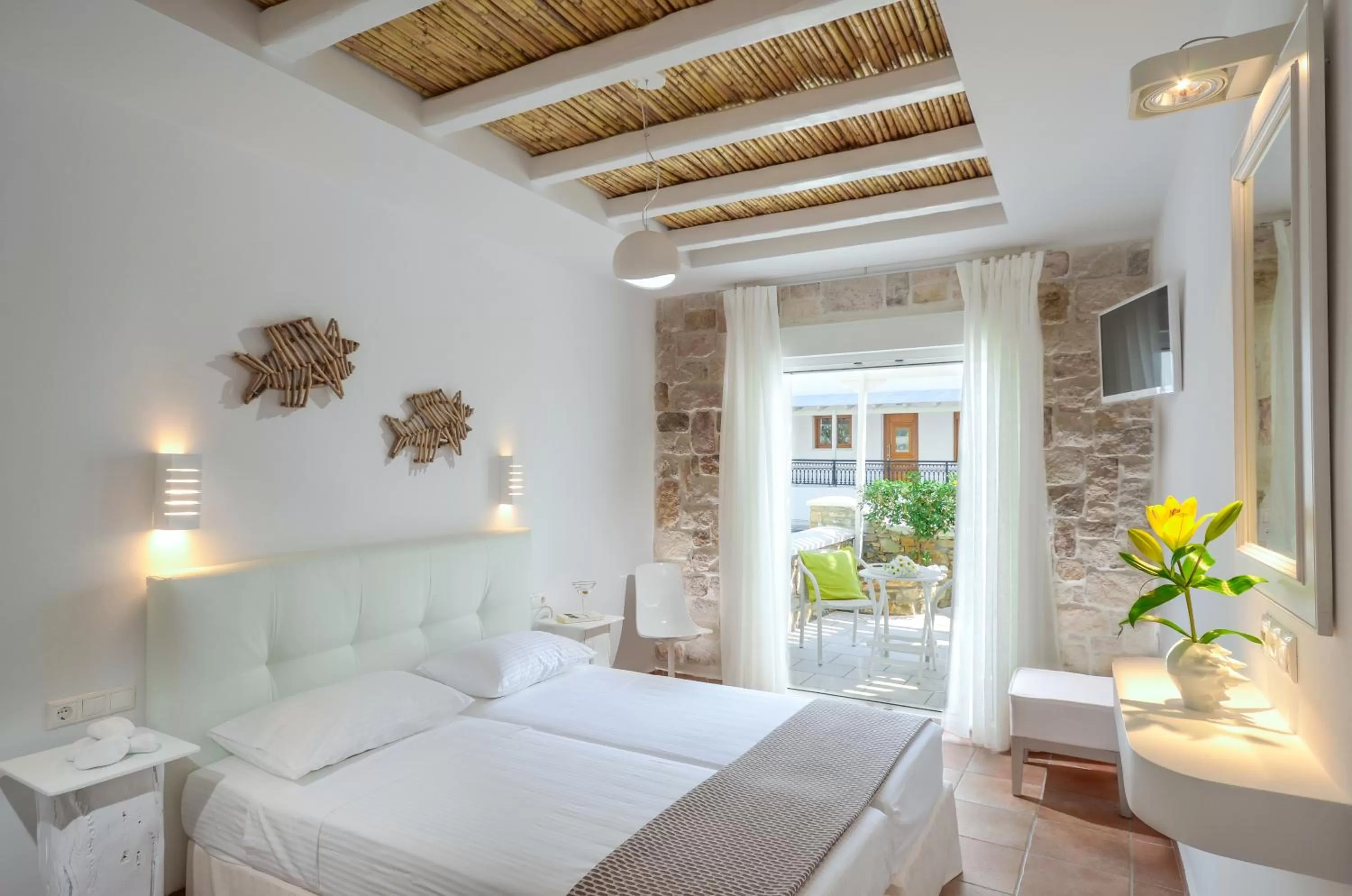 Double or Twin Room with Patio in Adriani Hotel