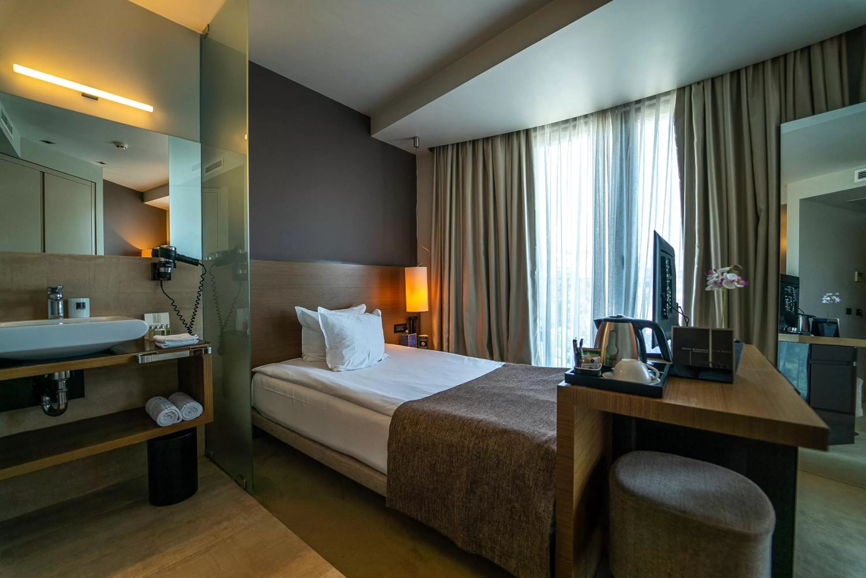 Deluxe Single Room in mOdus Hotel