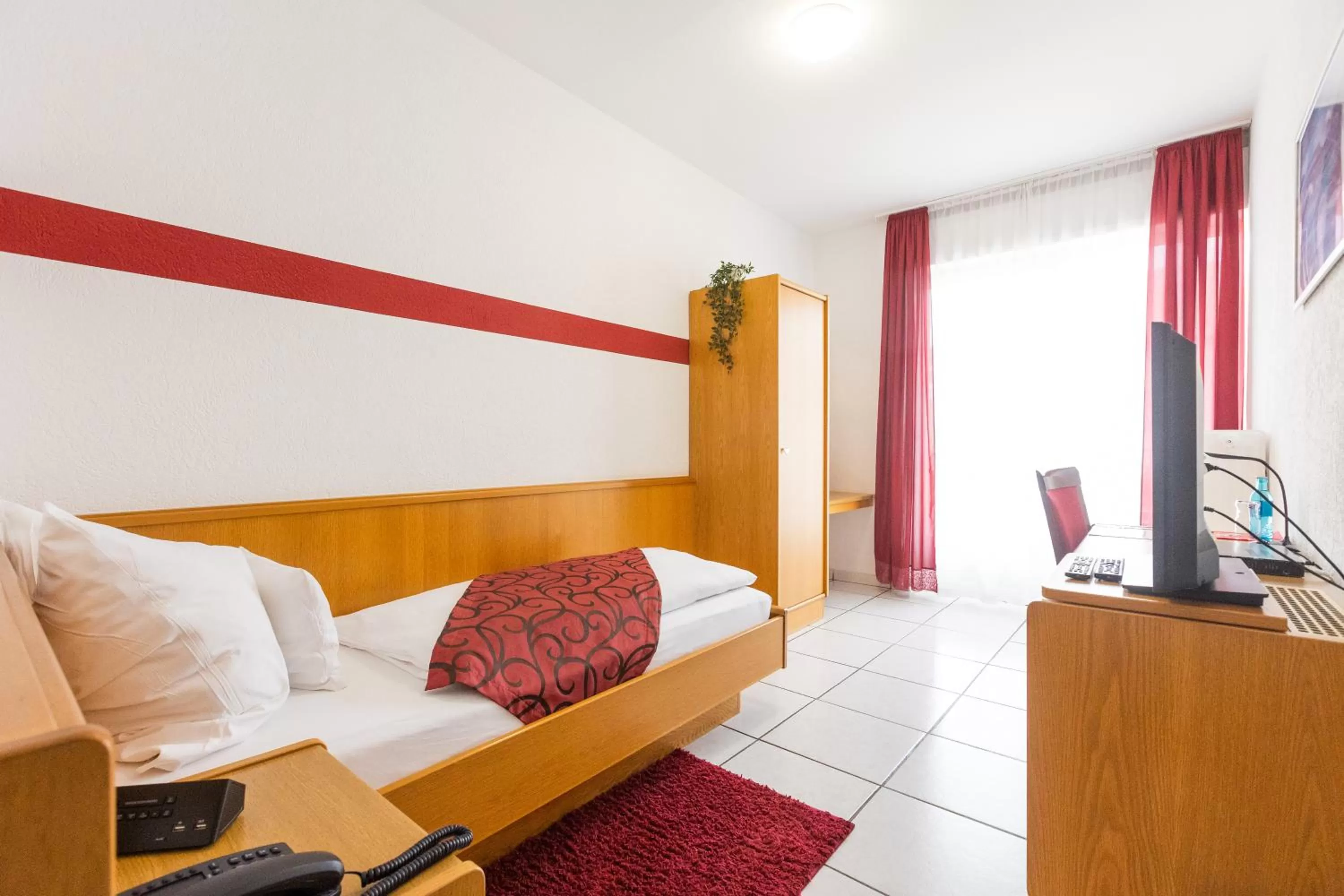 Standard Single Room - single occupancy in Hotel Weinhaus Wiedemann