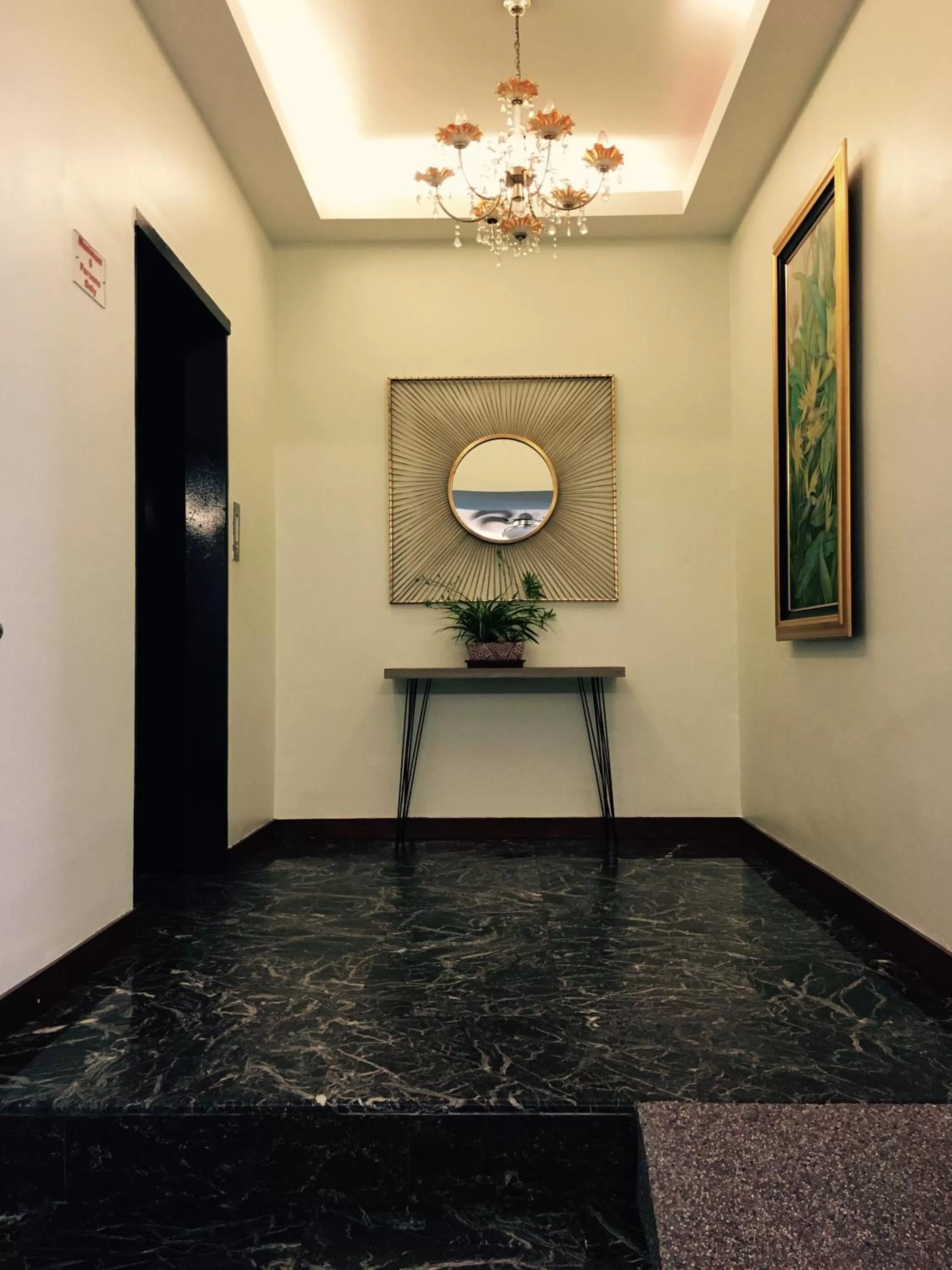 Family Room in D Eastern Hotel