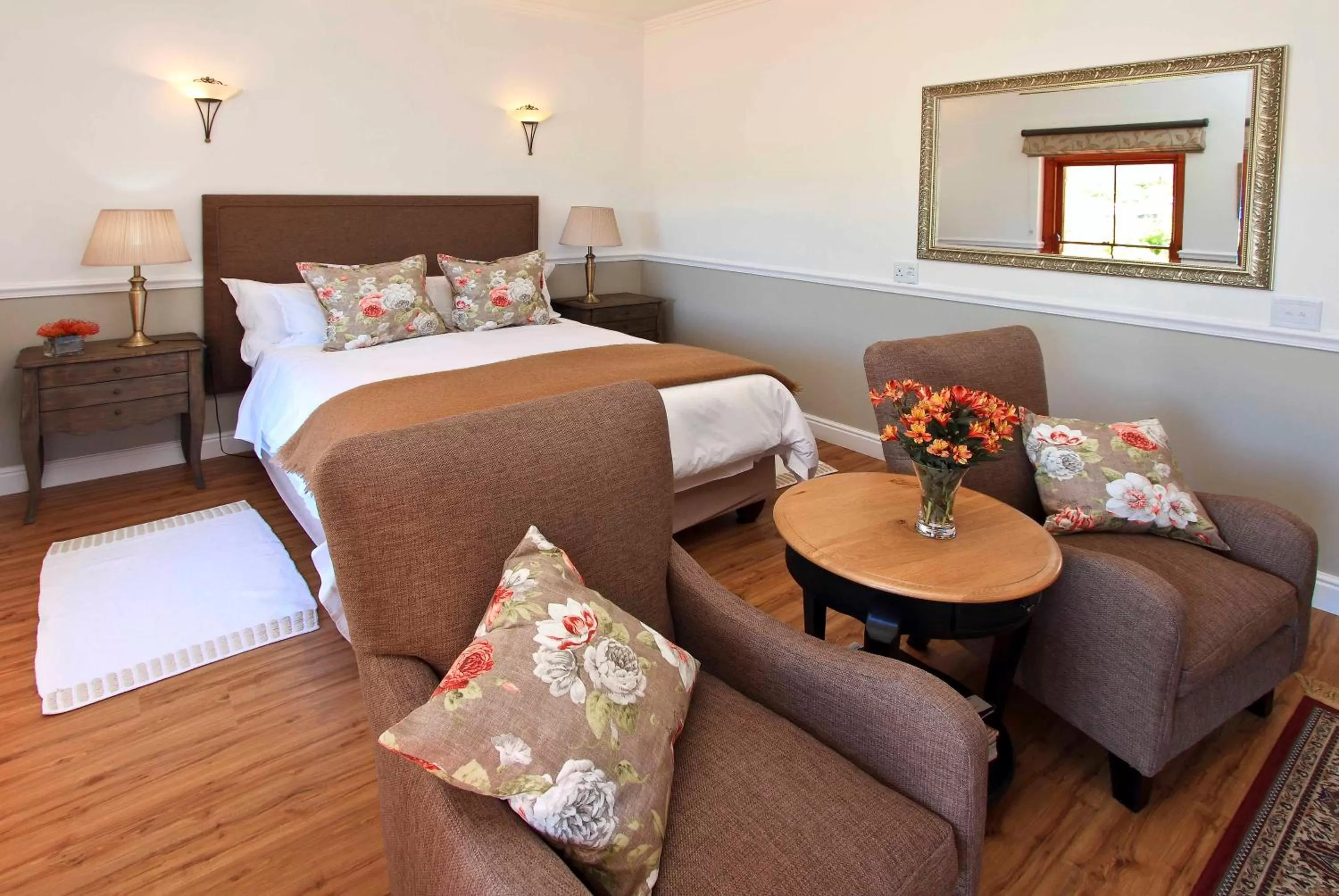 Luxury Queen Garden Room - single occupancy in Montagu Vines Guesthouse