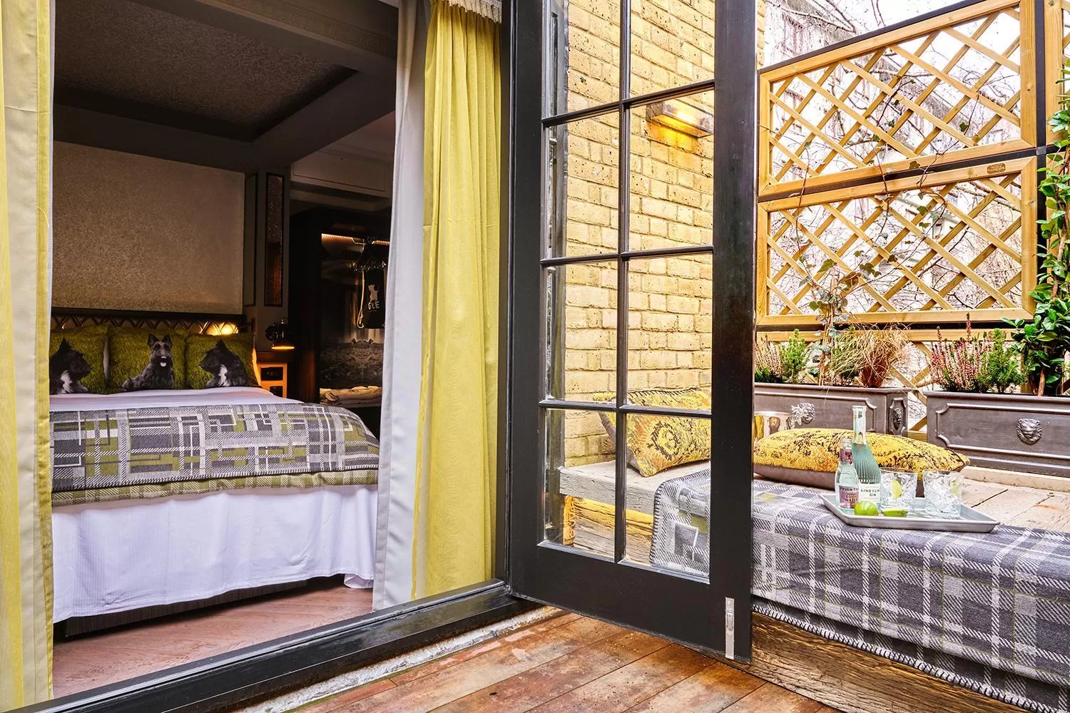 Feature Double with Balcony in The Gyle - London St Pancras