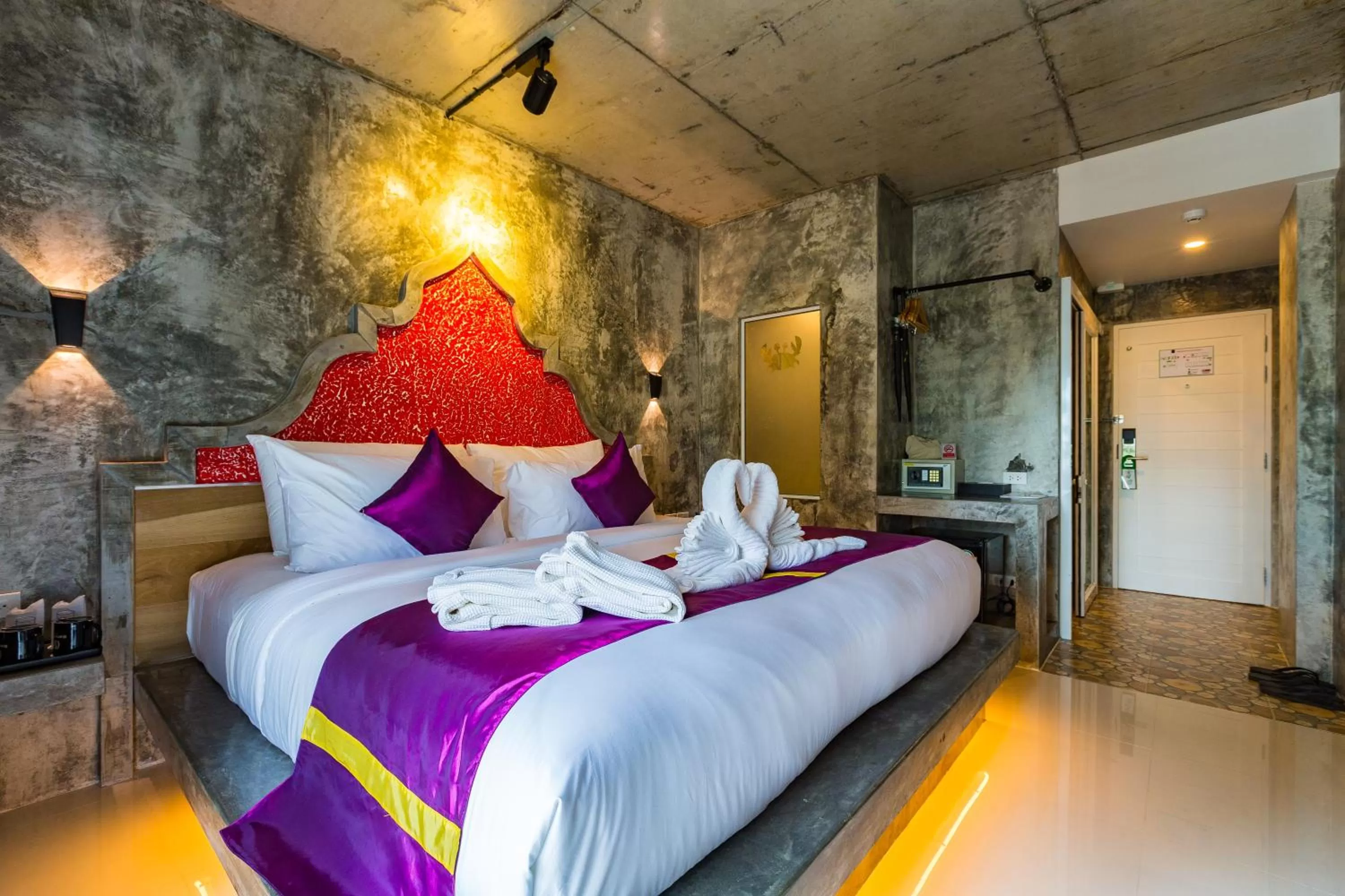 Deluxe Double or Twin Room in Maneetel Krabi Beachfront-SHA Plus