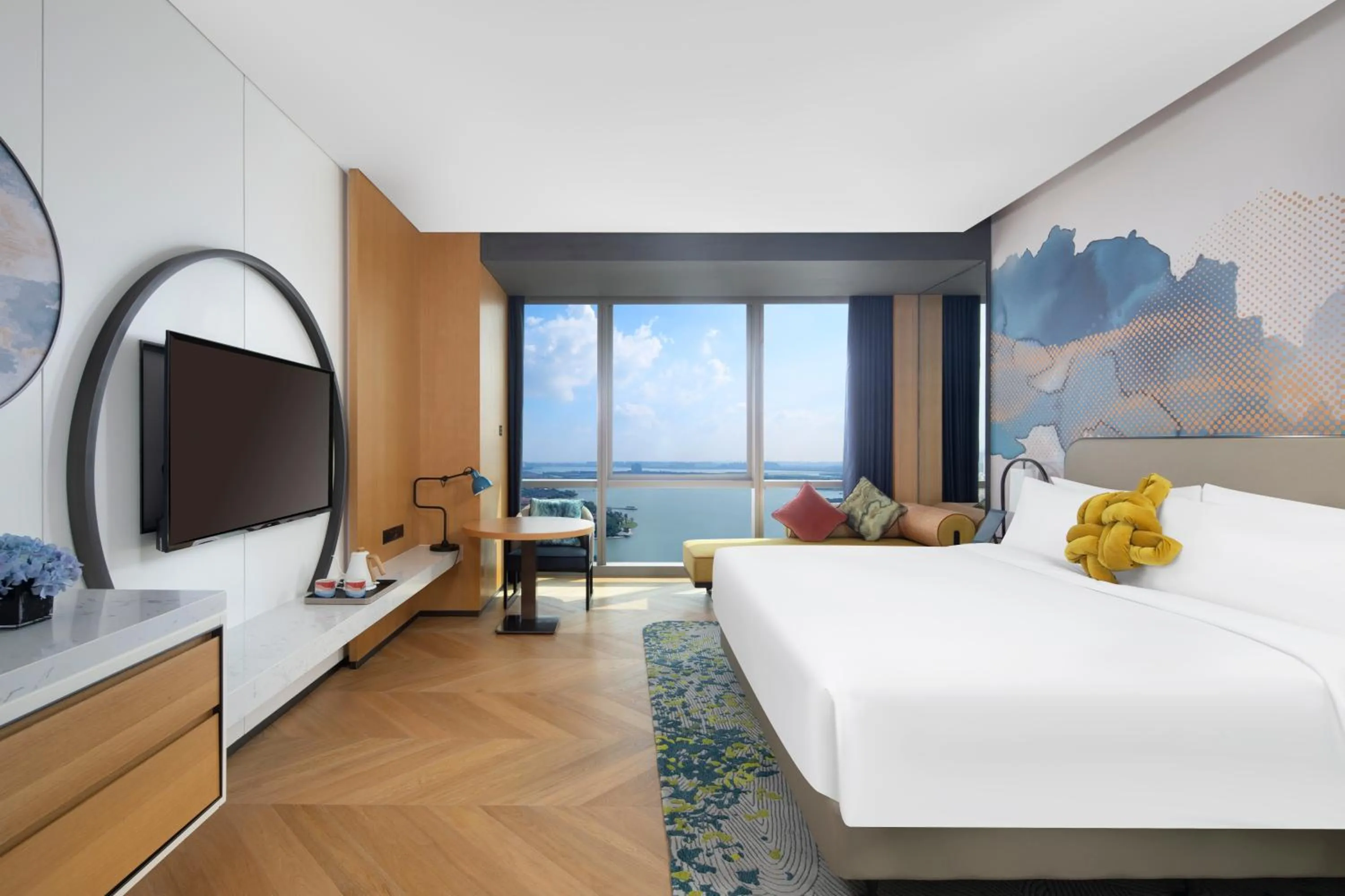 Deluxe King Room in M Social Hotel Suzhou