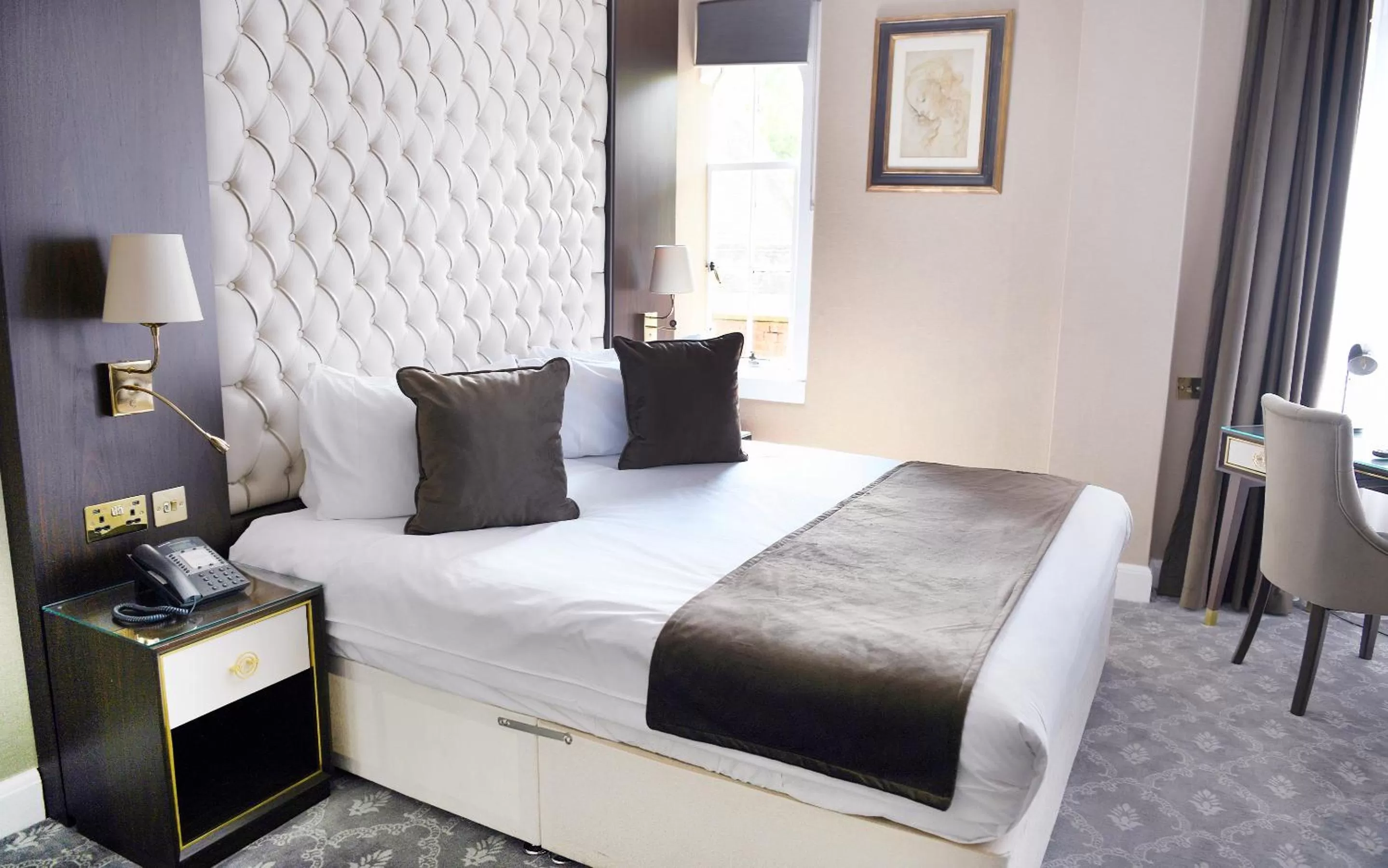 Standard Double Room in Warren House Hotel