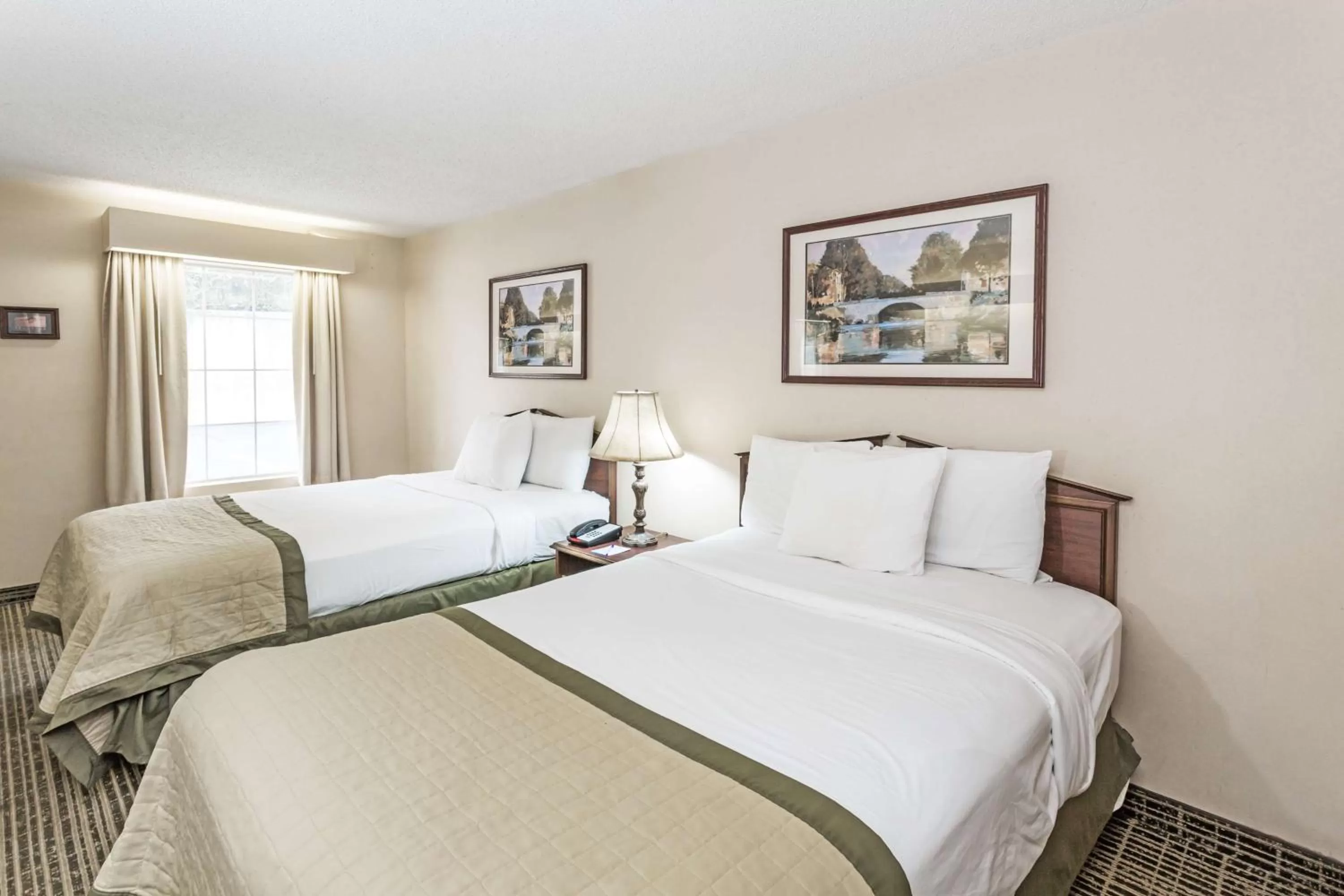 Double Room with Two Double Beds - Mobility Access/Non-Smoking in Baymont by Wyndham Valdosta at Valdosta Mall