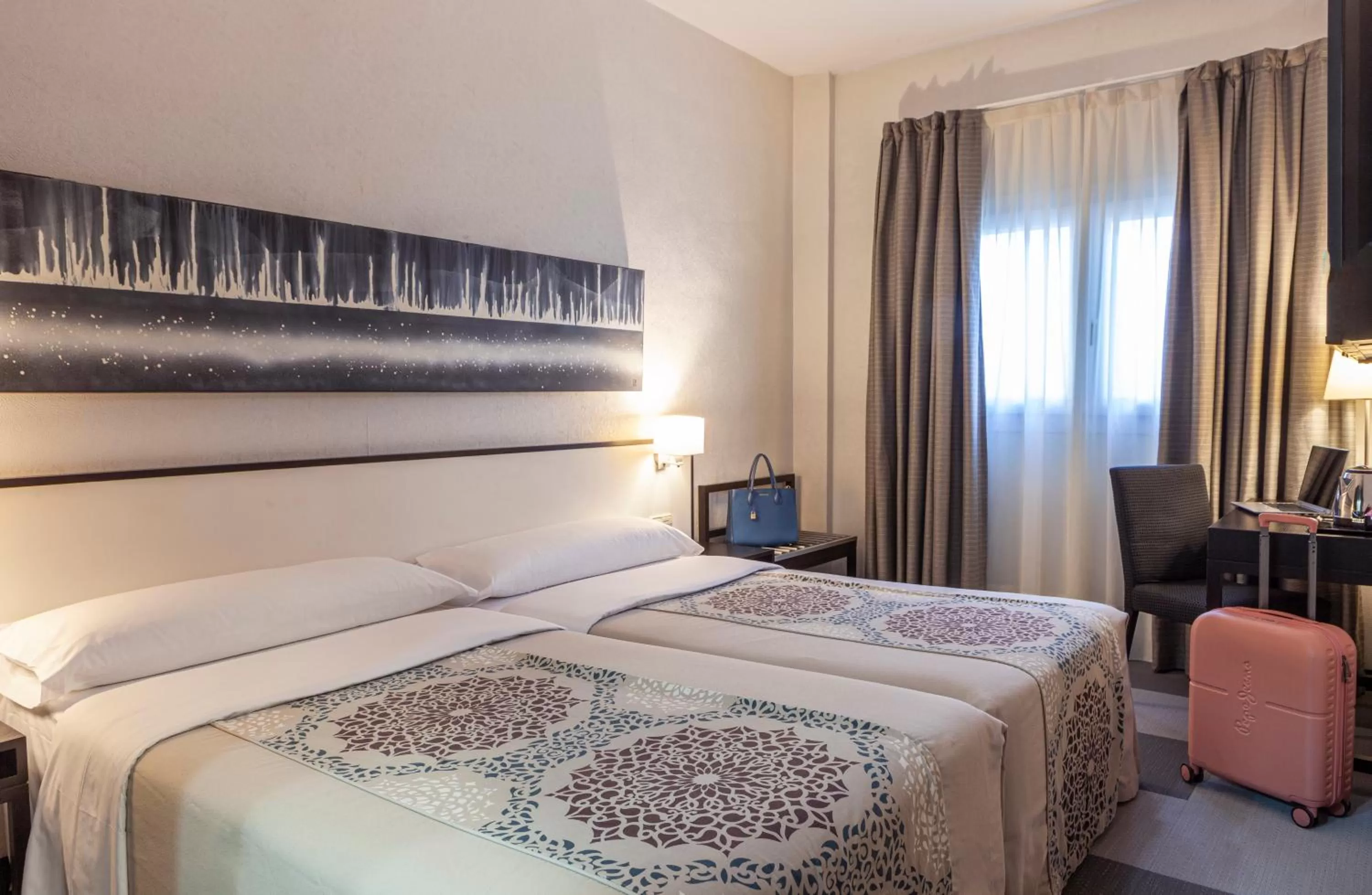 Double or Twin Room in Hotel Macià Plaza
