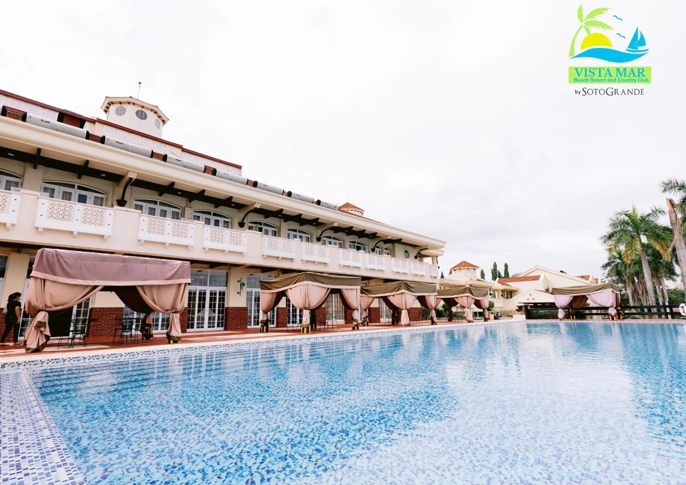 Vista Mar Beach Resort & Country Club