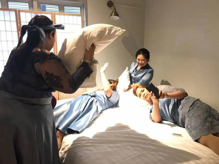 Family Room with Shared Bathroom in Kinnon Deluxe Hostel Coworking Cafe