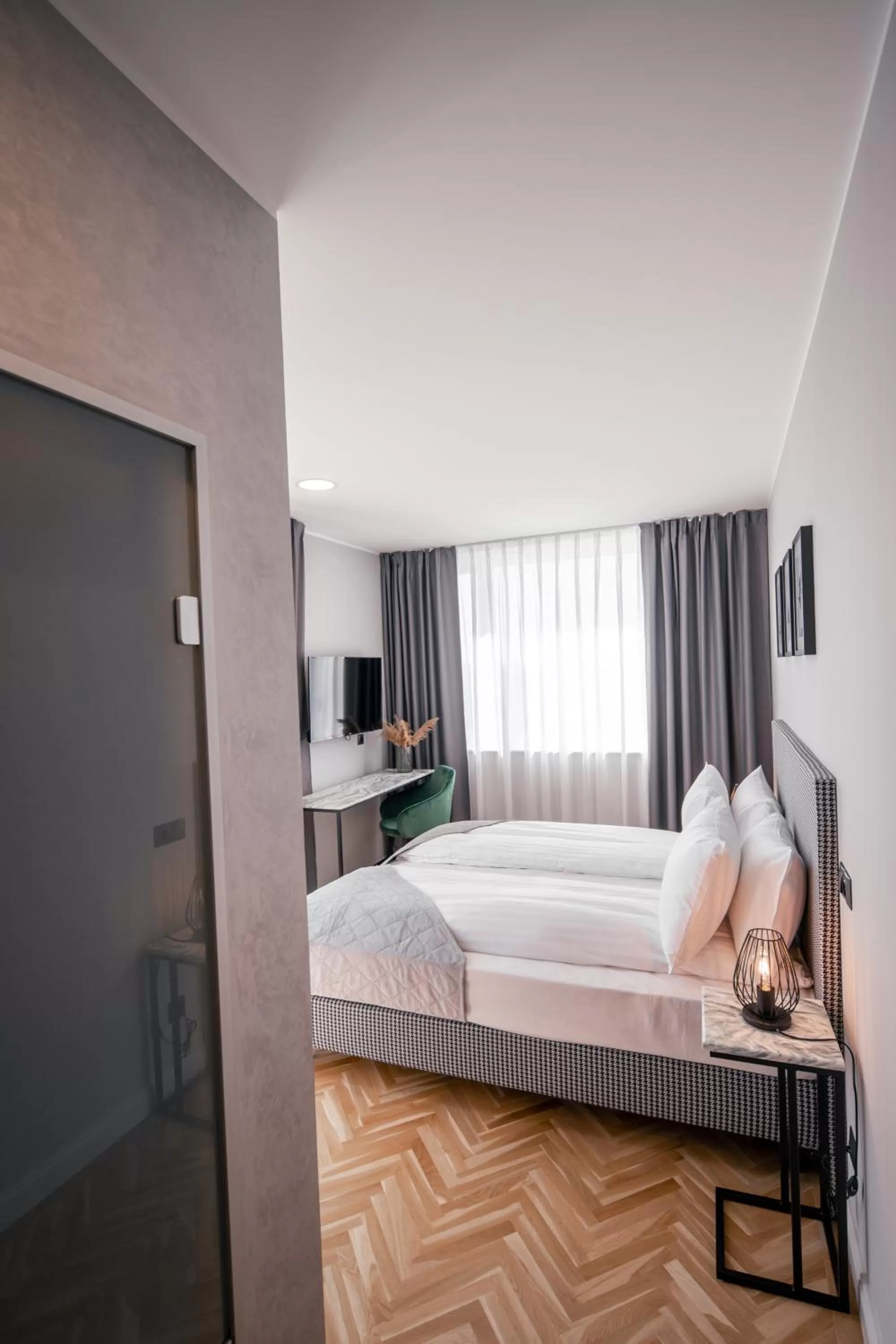 Premier Single Room - single occupancy in Hermanns Hotel & Spa Sibiu